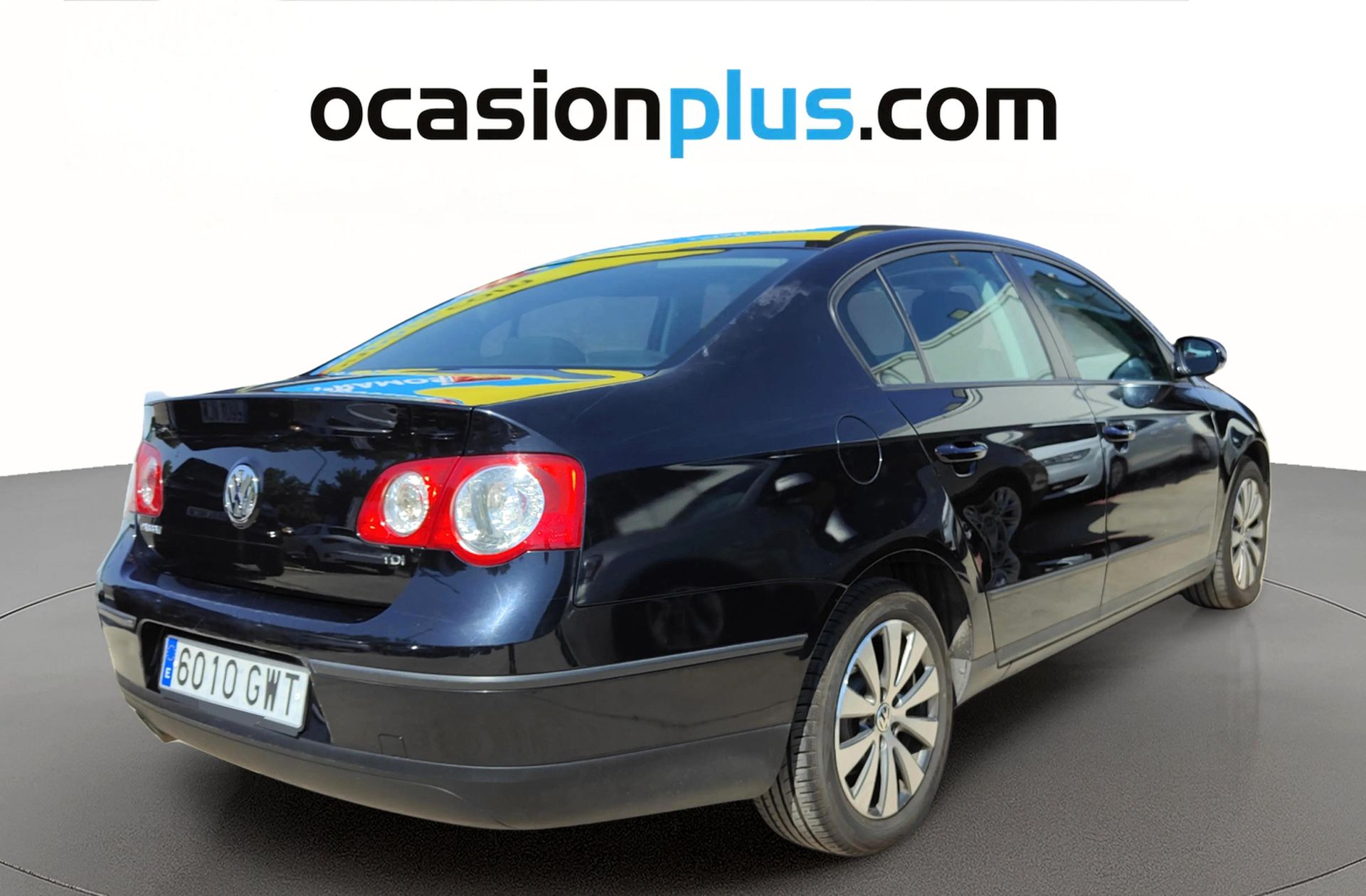 Volkswagen Passat 2.0 TDI DPF Edition Plus - foto 4