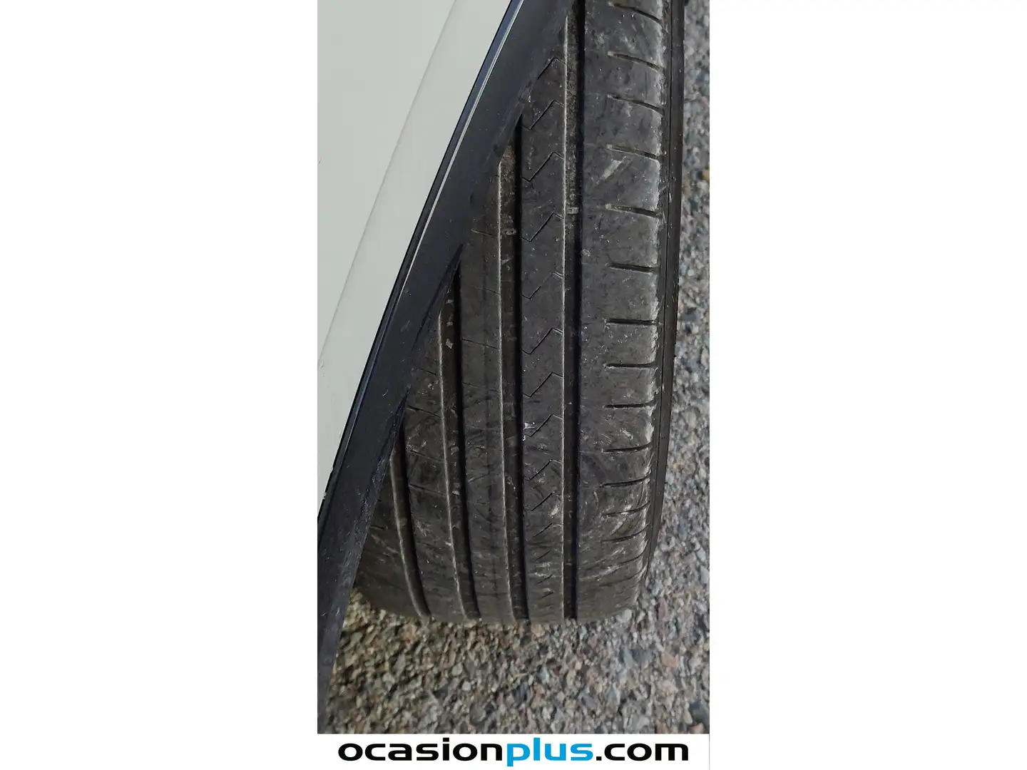 Foto Audi Q2 Audi Q2 Advanced 30 TDI  (116 CV)