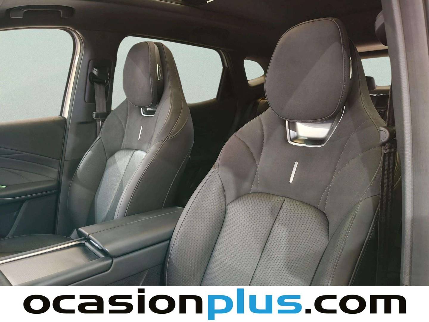 Equipamiento del OMODA 7 OMODA 7 1.5 TGDI SHS-P Premium FWD (279 CV)