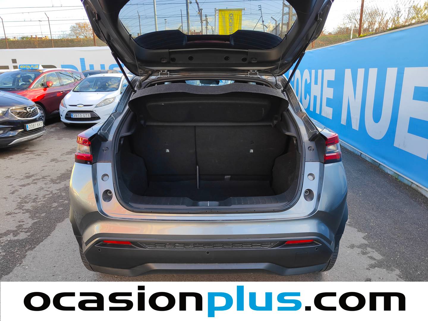 Foto Nissan JUKE Nissan Juke DIG-T N-Connecta 4x2 DCT (114 CV)