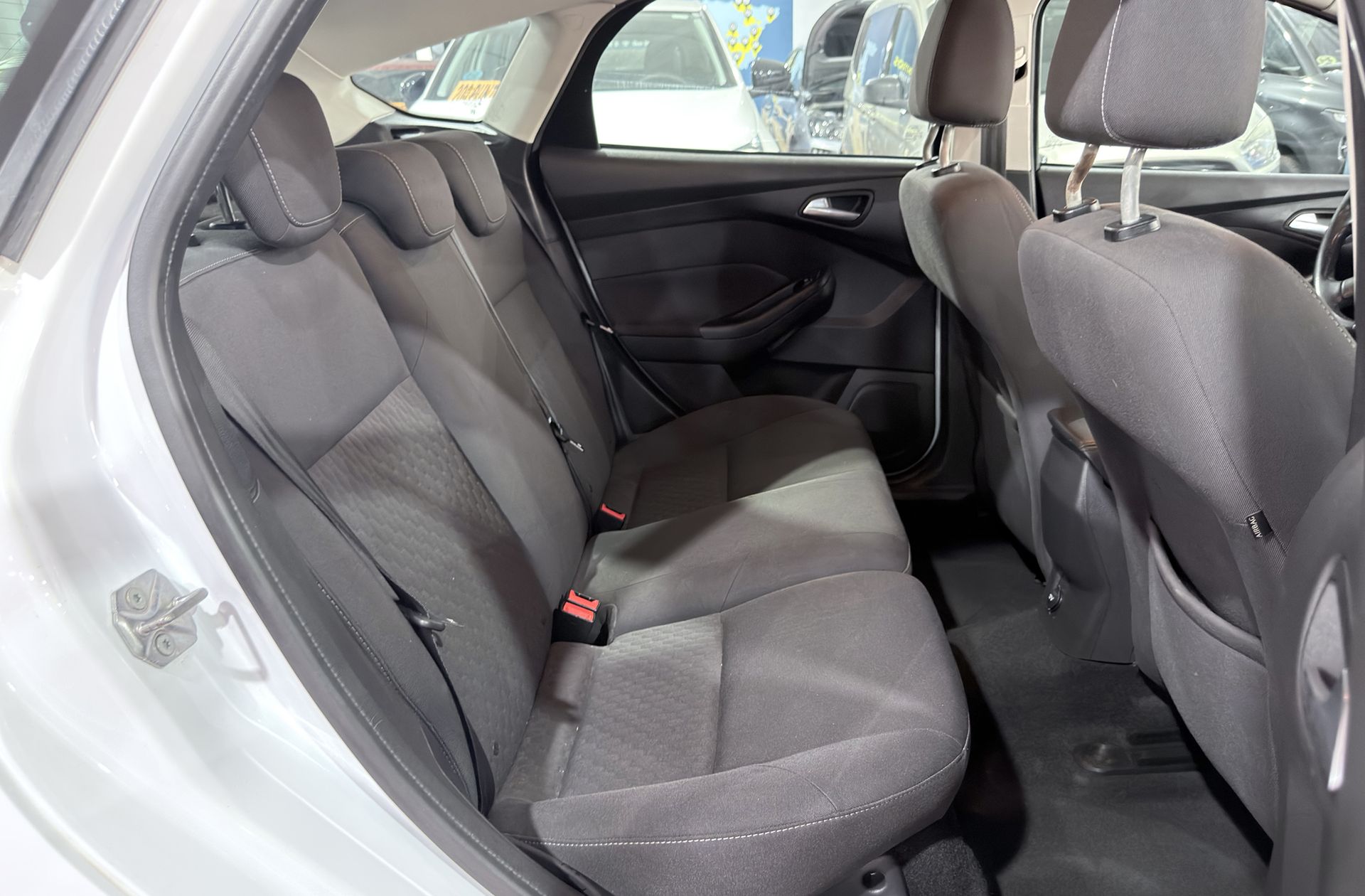 Ford Focus 1.0 EcoBoost Edition - foto 14