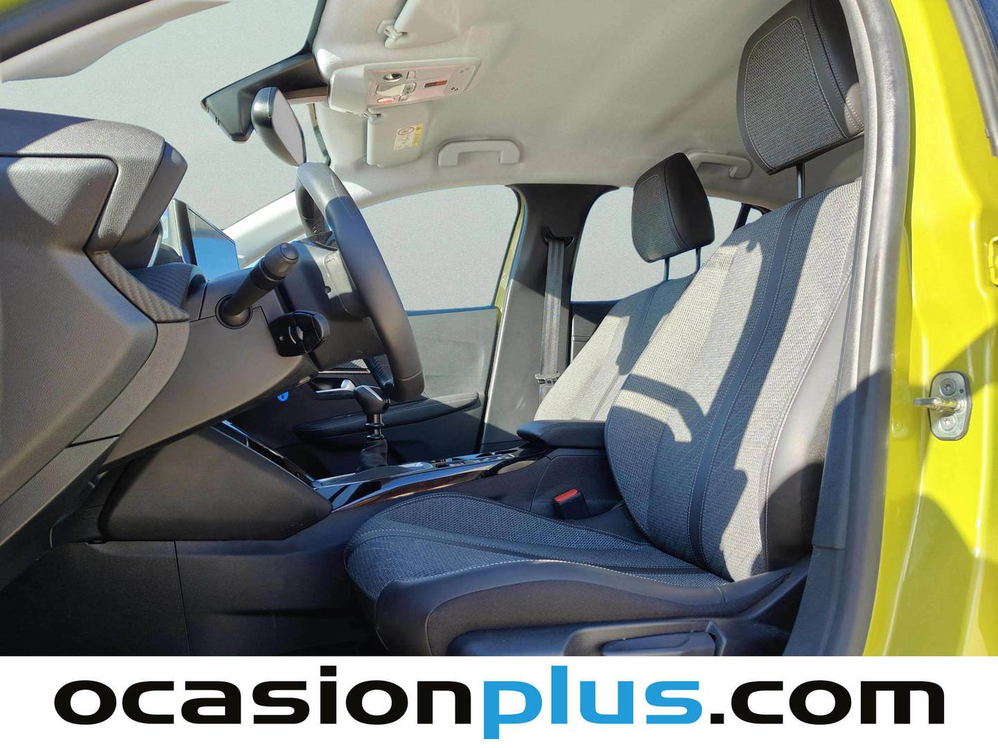 Foto asientos delanteros Peugeot 208 Peugeot 208 PureTech 100 Allure (100 CV)
