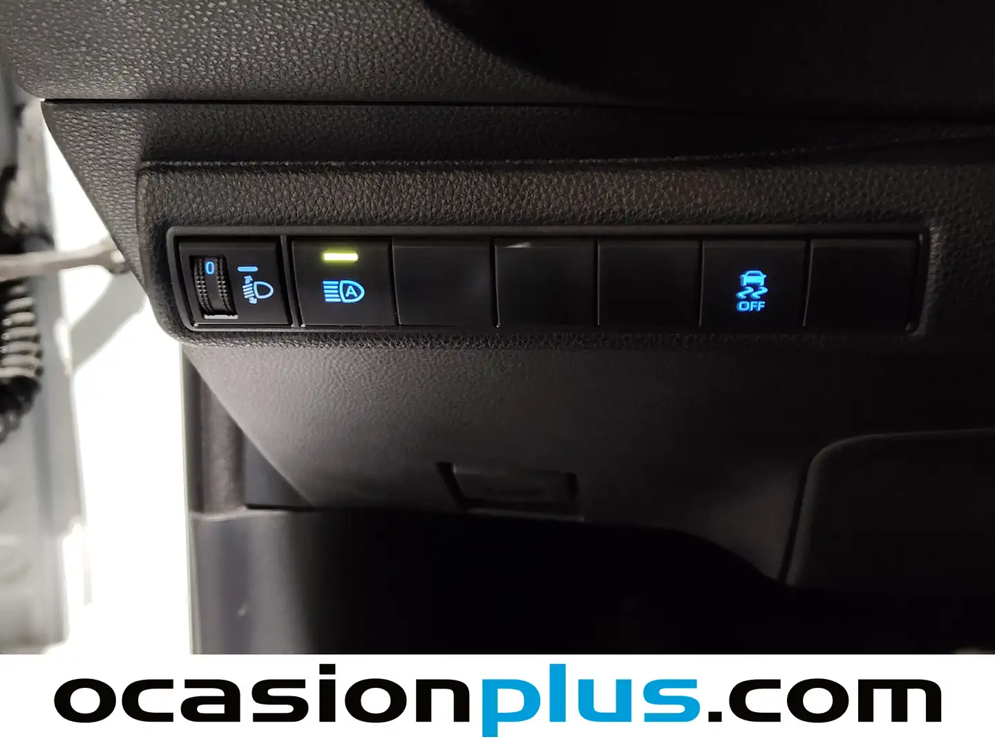 Foto Toyota Corolla Toyota Corolla 125H Business E-CVT (122 CV)