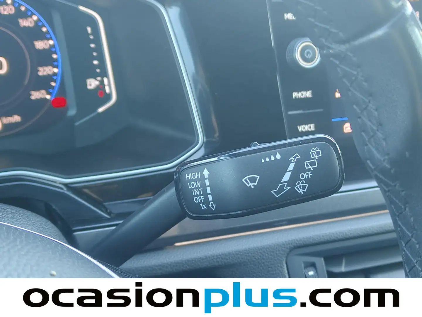 Foto Volkswagen Polo Volkswagen Polo Sport 1.0 TSI R-LINE (115 CV)