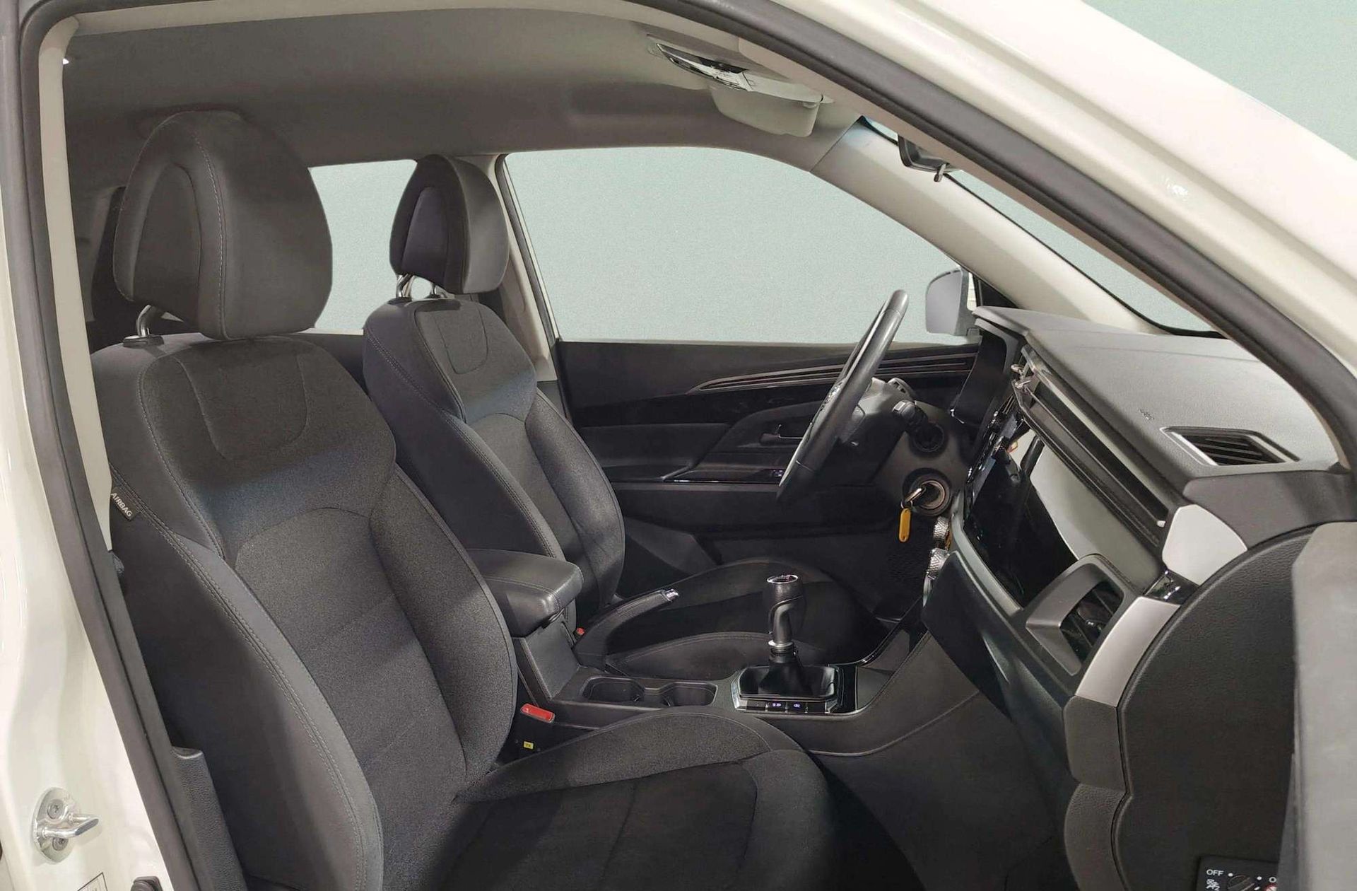 SsangYong Korando G15T Urban - foto 19