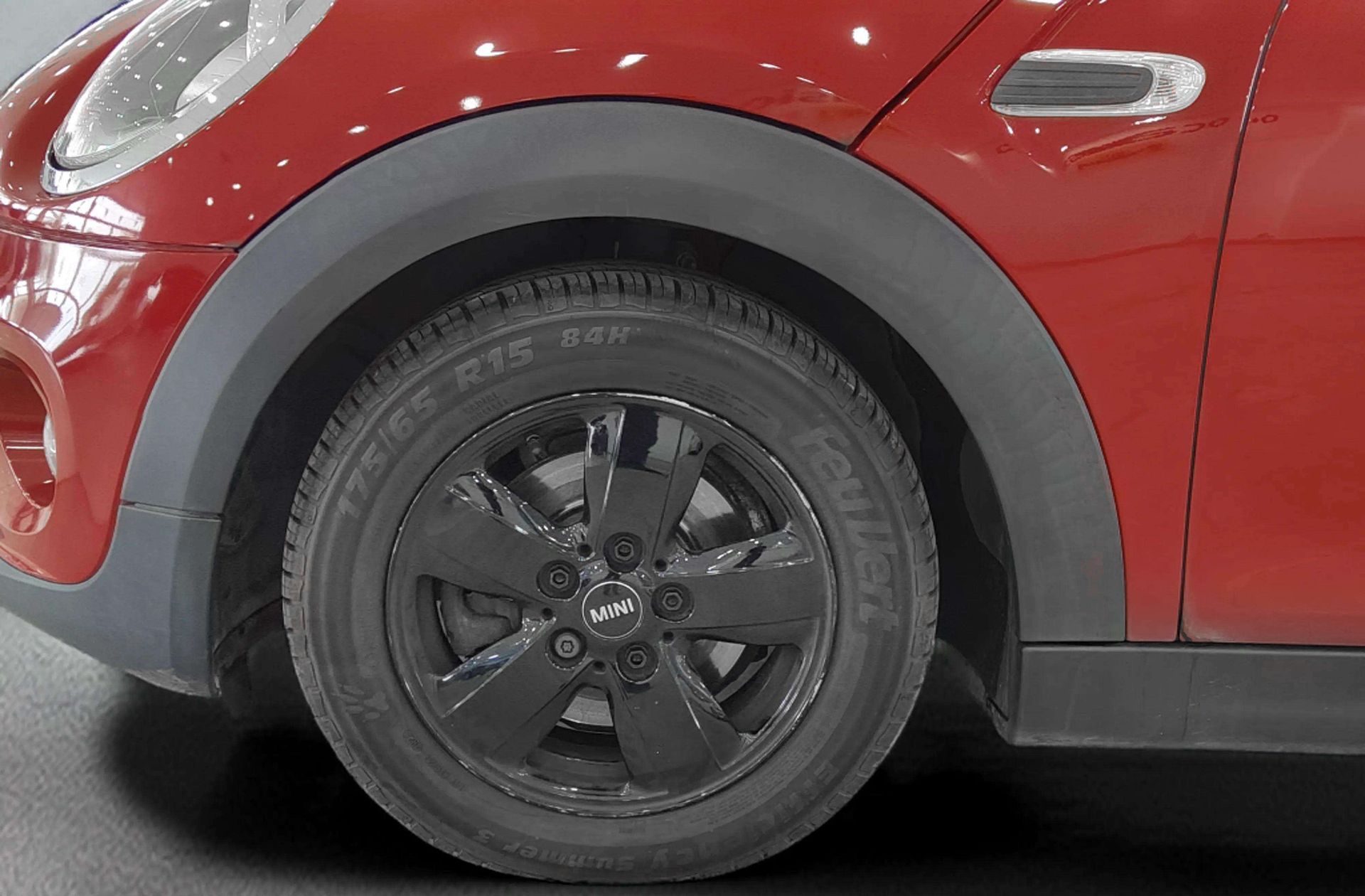 MINI Cooper One D - foto 32