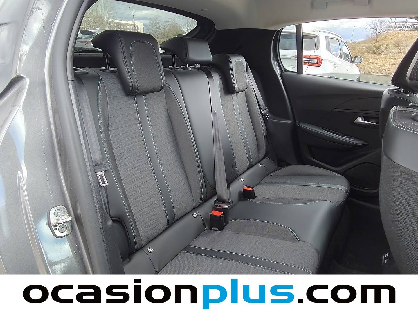 Foto Peugeot 208 Peugeot 208 PureTech 100 Allure (100 CV)