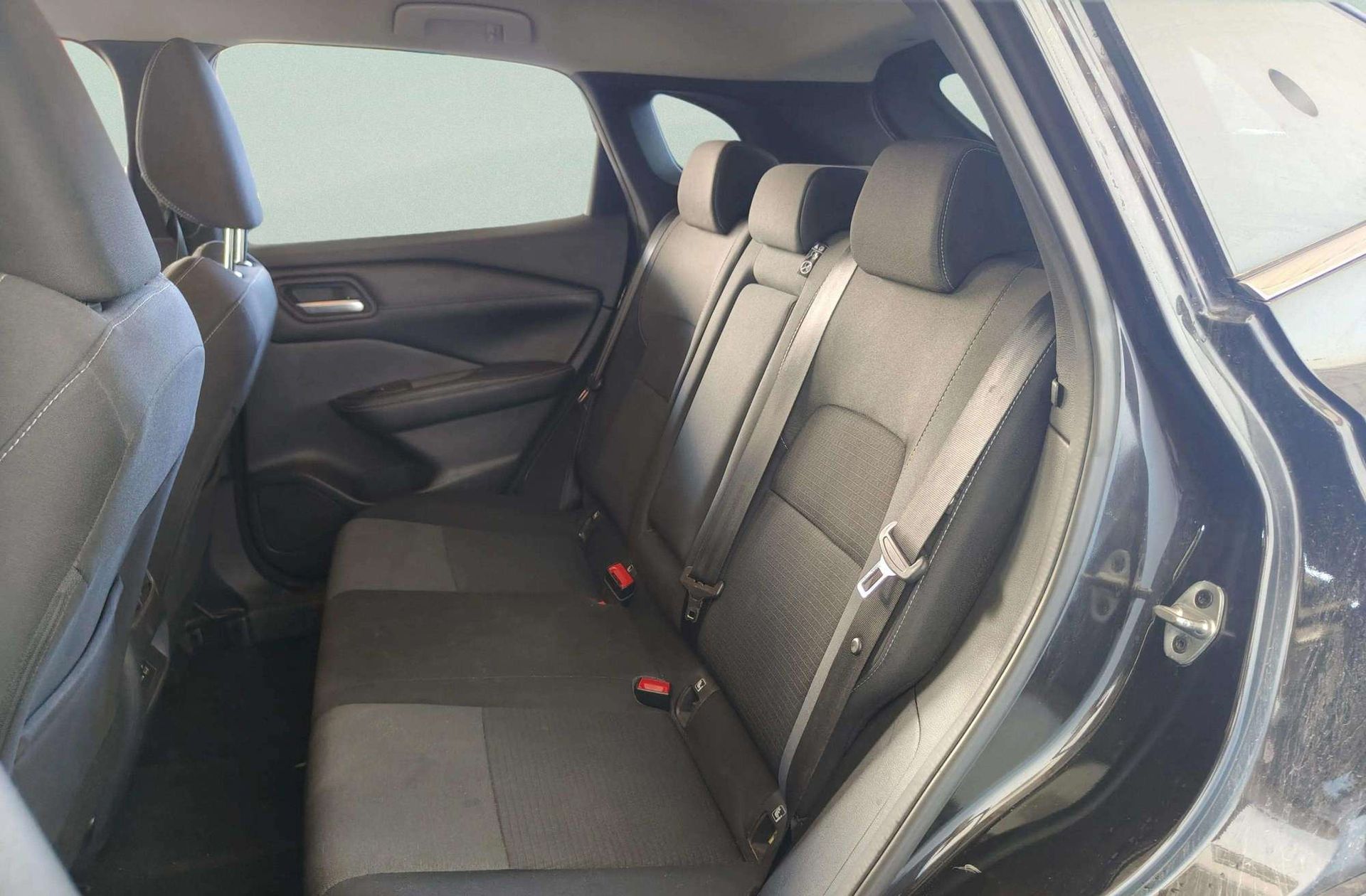 Nissan Qashqai DIG-T 140 N-Connecta - foto 12