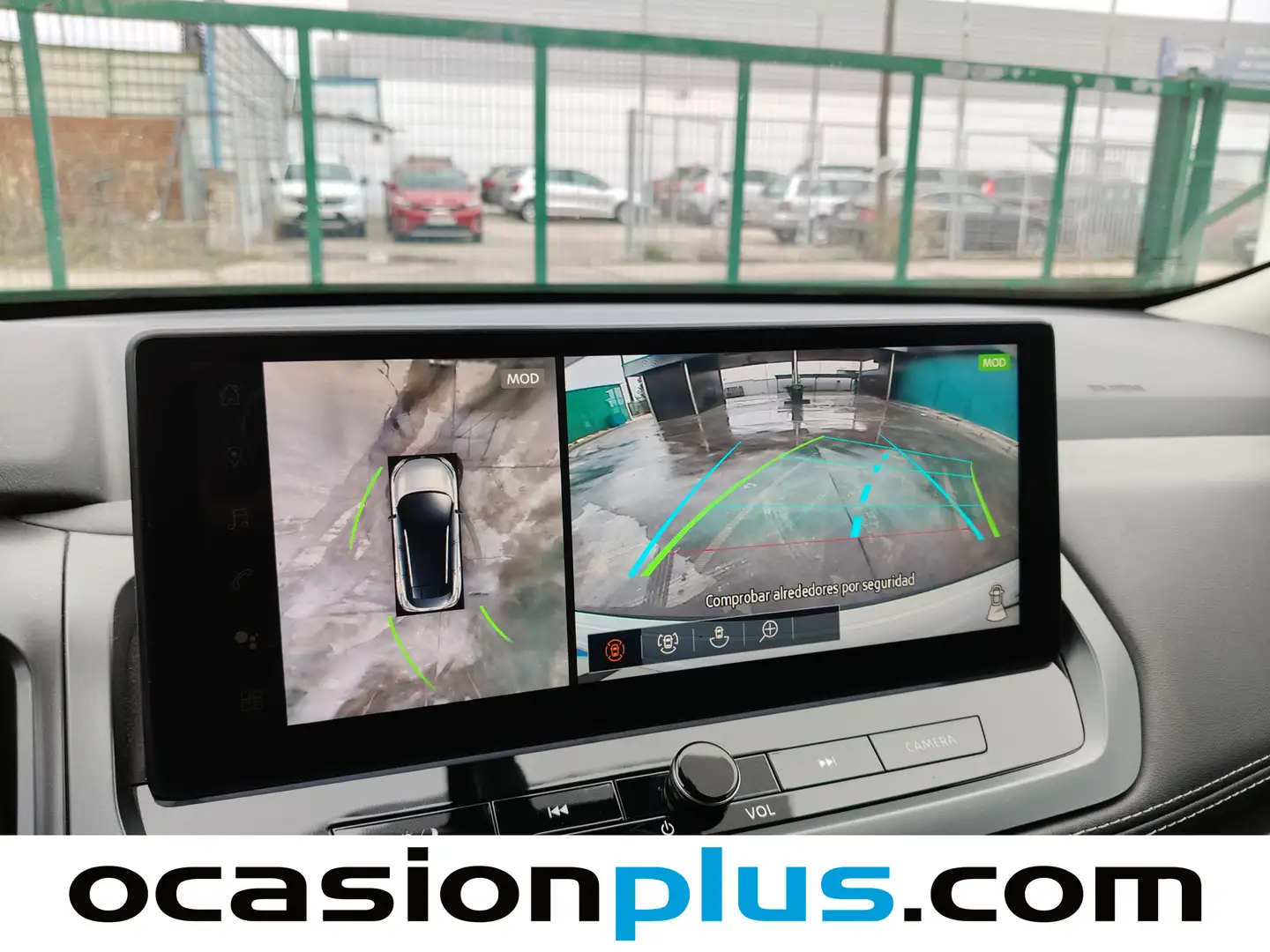 Foto Nissan QASHQAI Nissan Qashqai 140 mHEV N-Connecta 4x2 (140 CV)