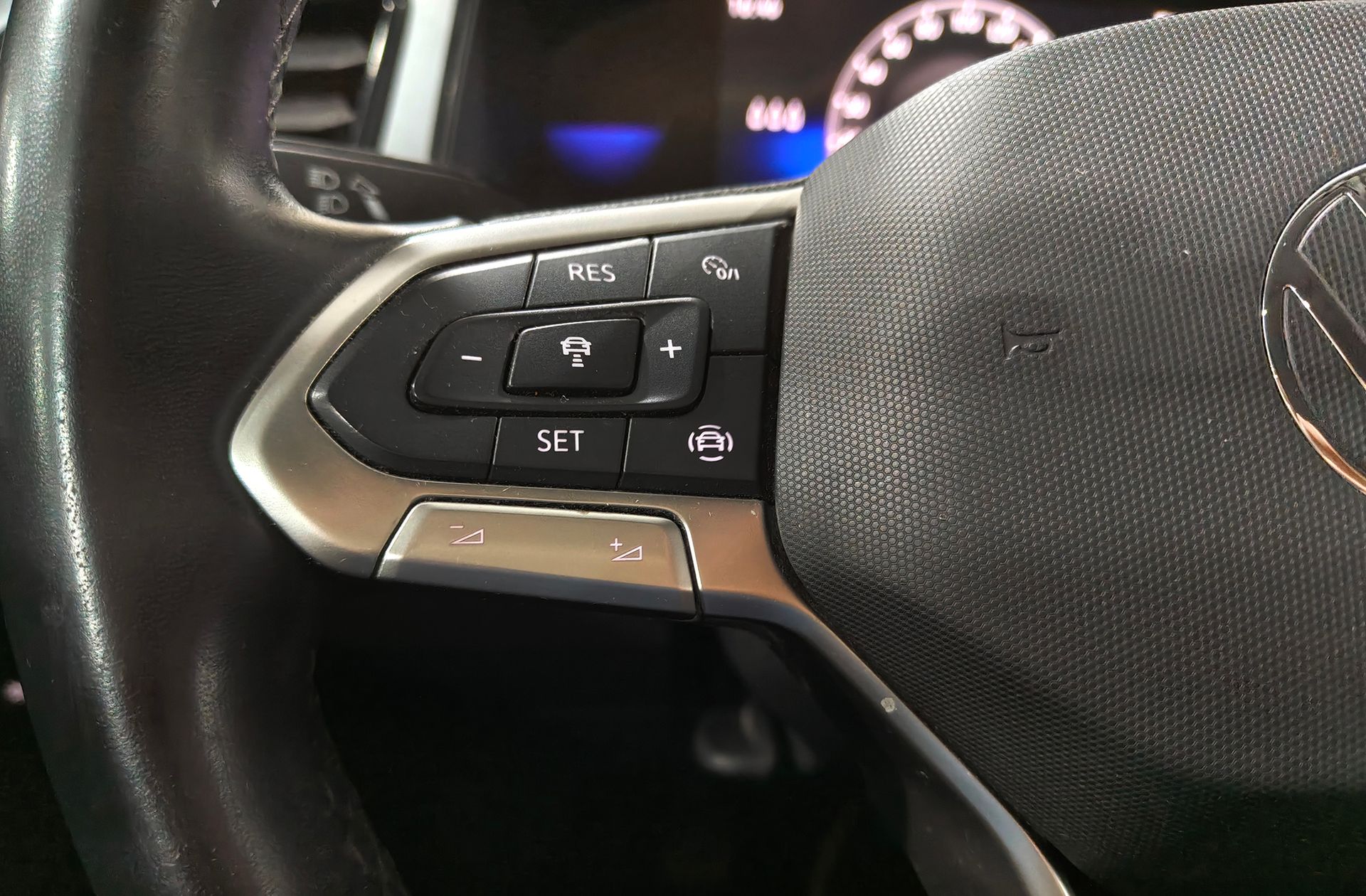 Volkswagen T-Roc Life 1.0 TSI - foto 27