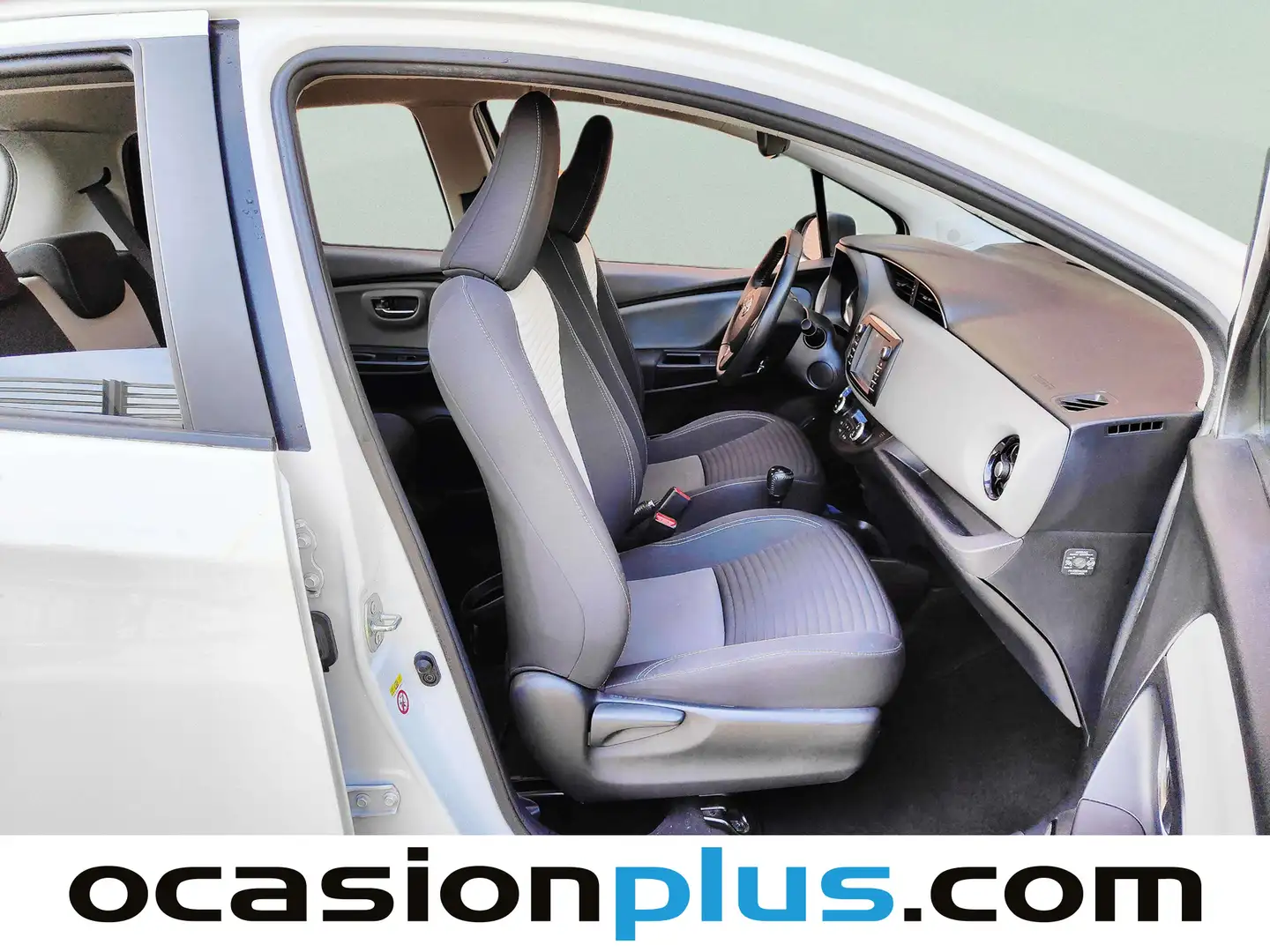 Foto Toyota Yaris Toyota Yaris 1.5 100H Active Tech (100 CV)