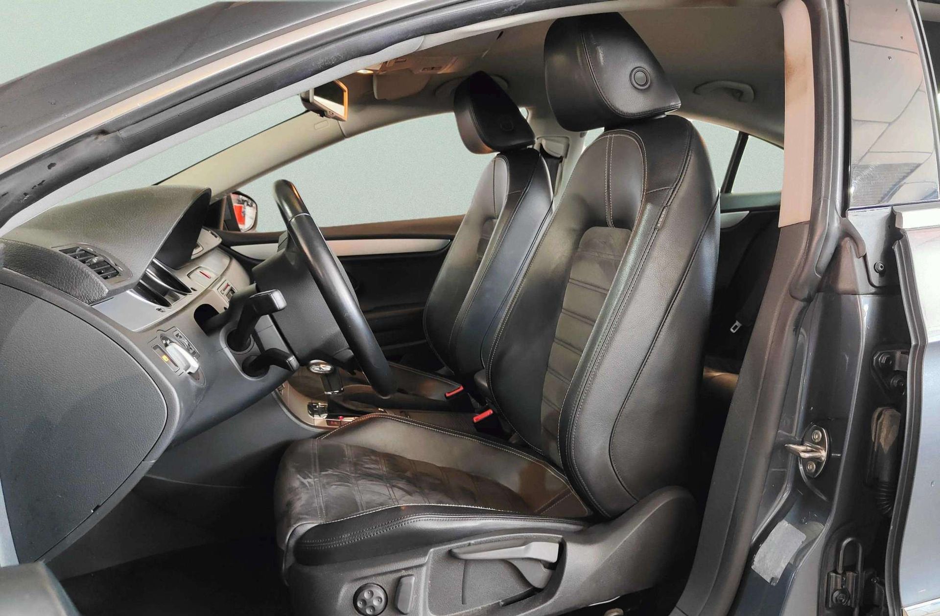 Volkswagen Passat CC 2.0 TDI DPF DSG - foto 11