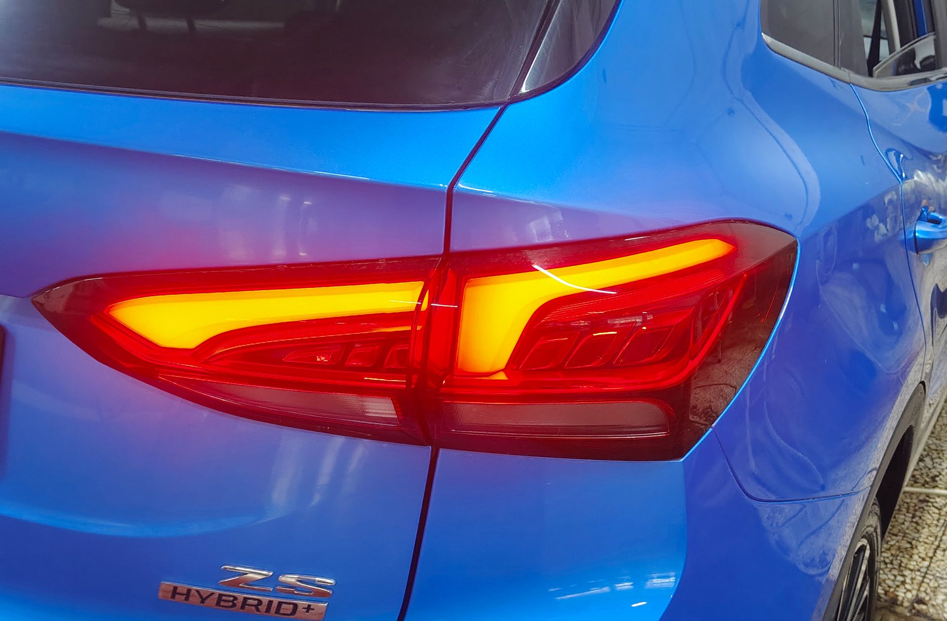 MG ZS 1.5 Hybrid+ Luxury - foto 17