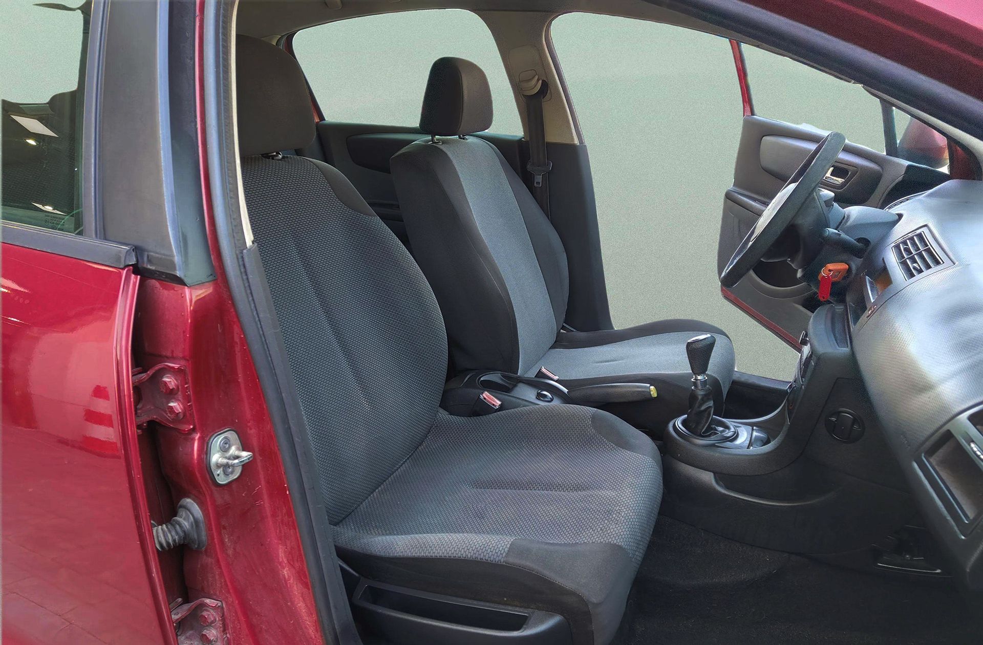 Citroën C4 1.6 HDi LX - foto 15