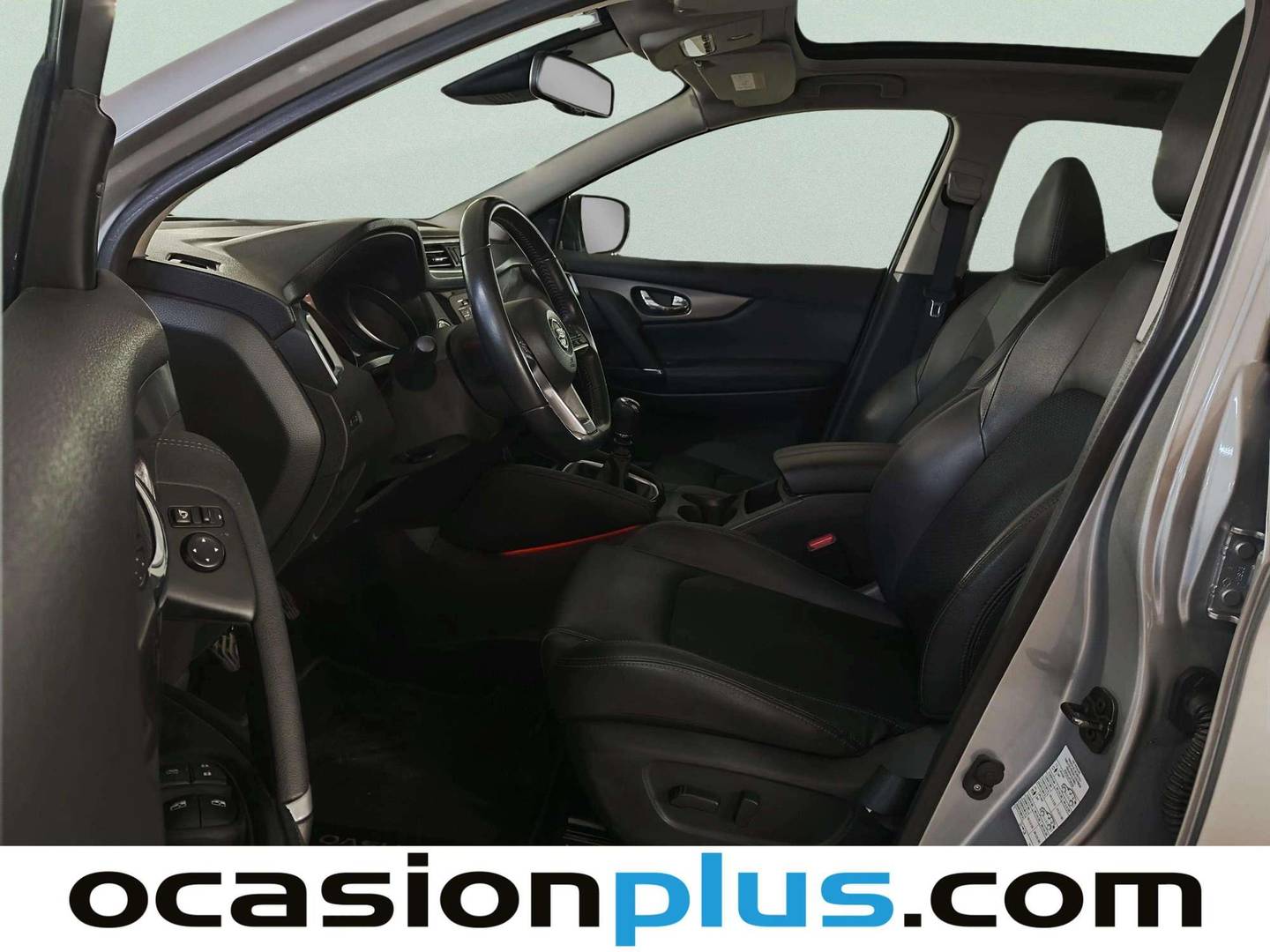 Foto asientos delanteros Nissan QASHQAI Nissan Qashqai DIG-T 140 Tekna 4x2 (140 CV)