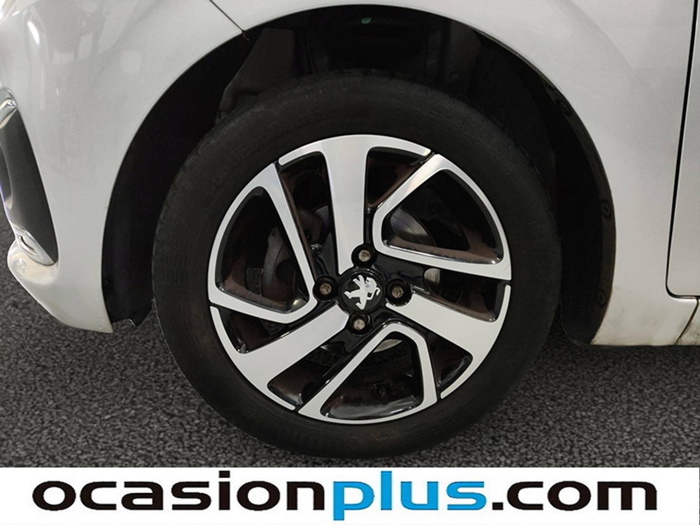 Foto Peugeot 108 Peugeot 108 1.2 PureTech Allure (82 CV)