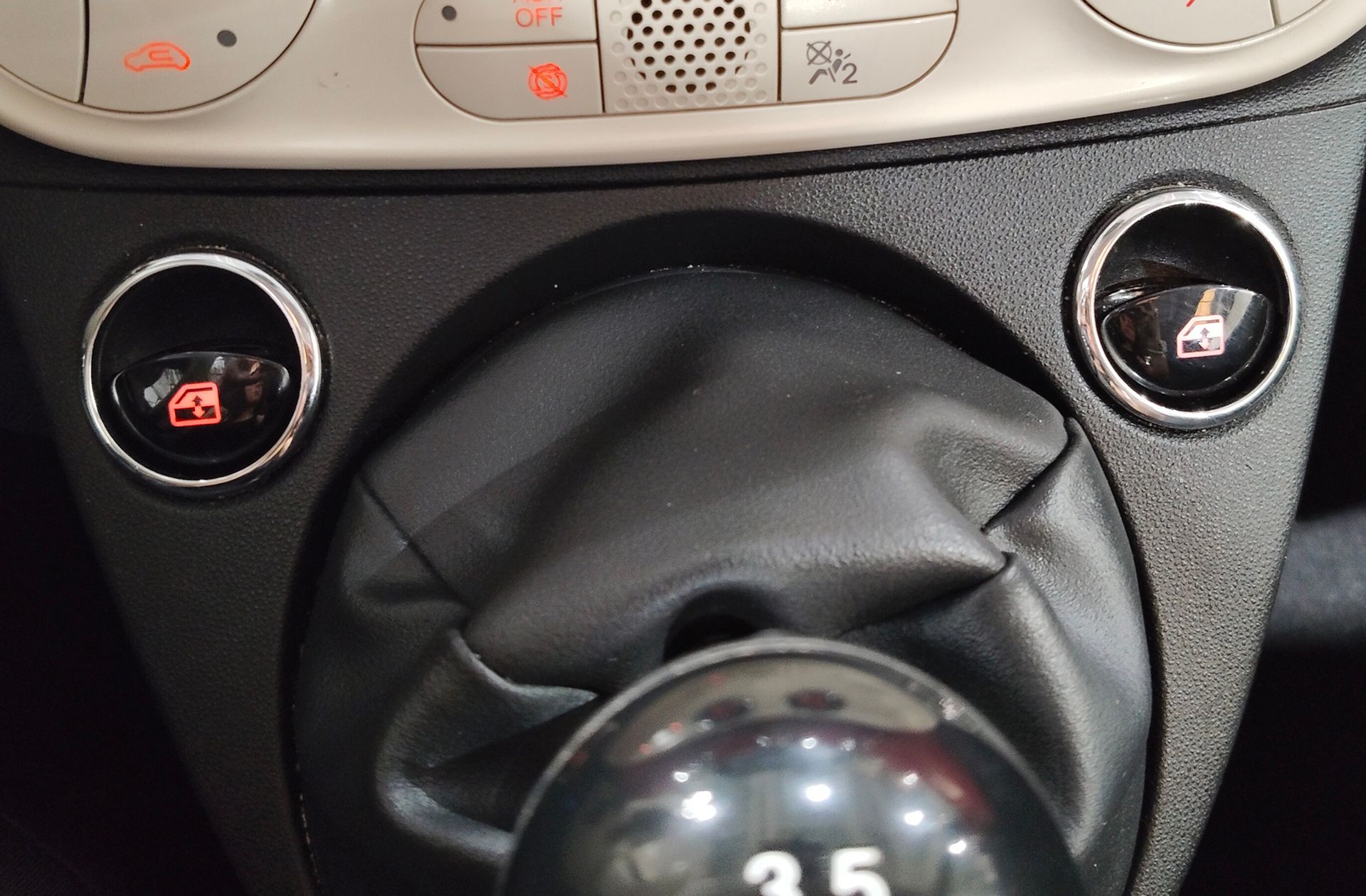 Fiat 500 1.0 Hybrid Dolcevita - foto 33