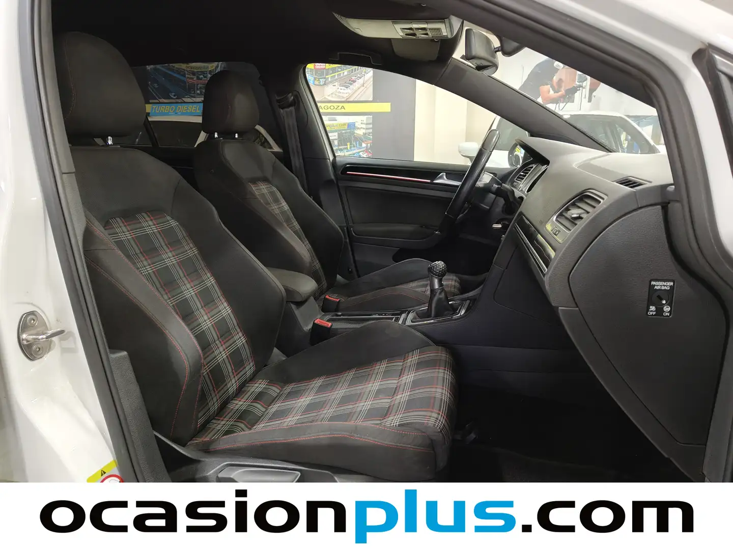 Foto Volkswagen Golf Volkswagen Golf GTI 2.0 TSI BMT  (220 CV)