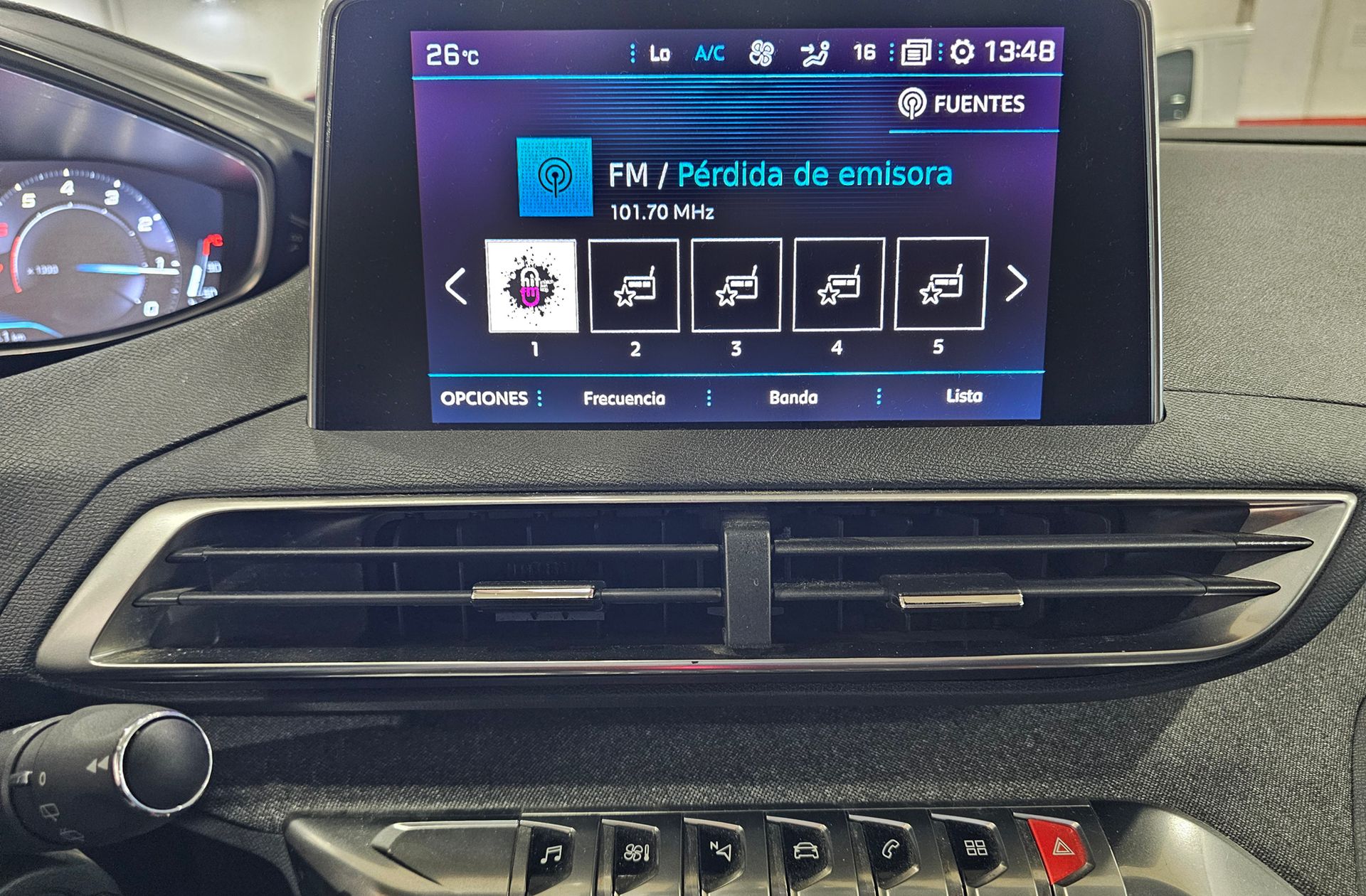 Peugeot 5008 PureTech 130 Allure 7 plazas - foto 38