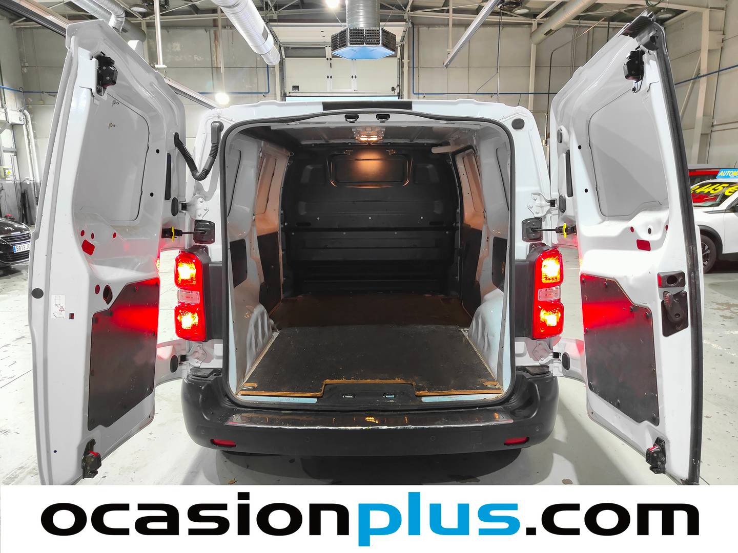 Foto Peugeot Expert Peugeot Expert Furgon BlueHDi 100 Standard (102 CV)