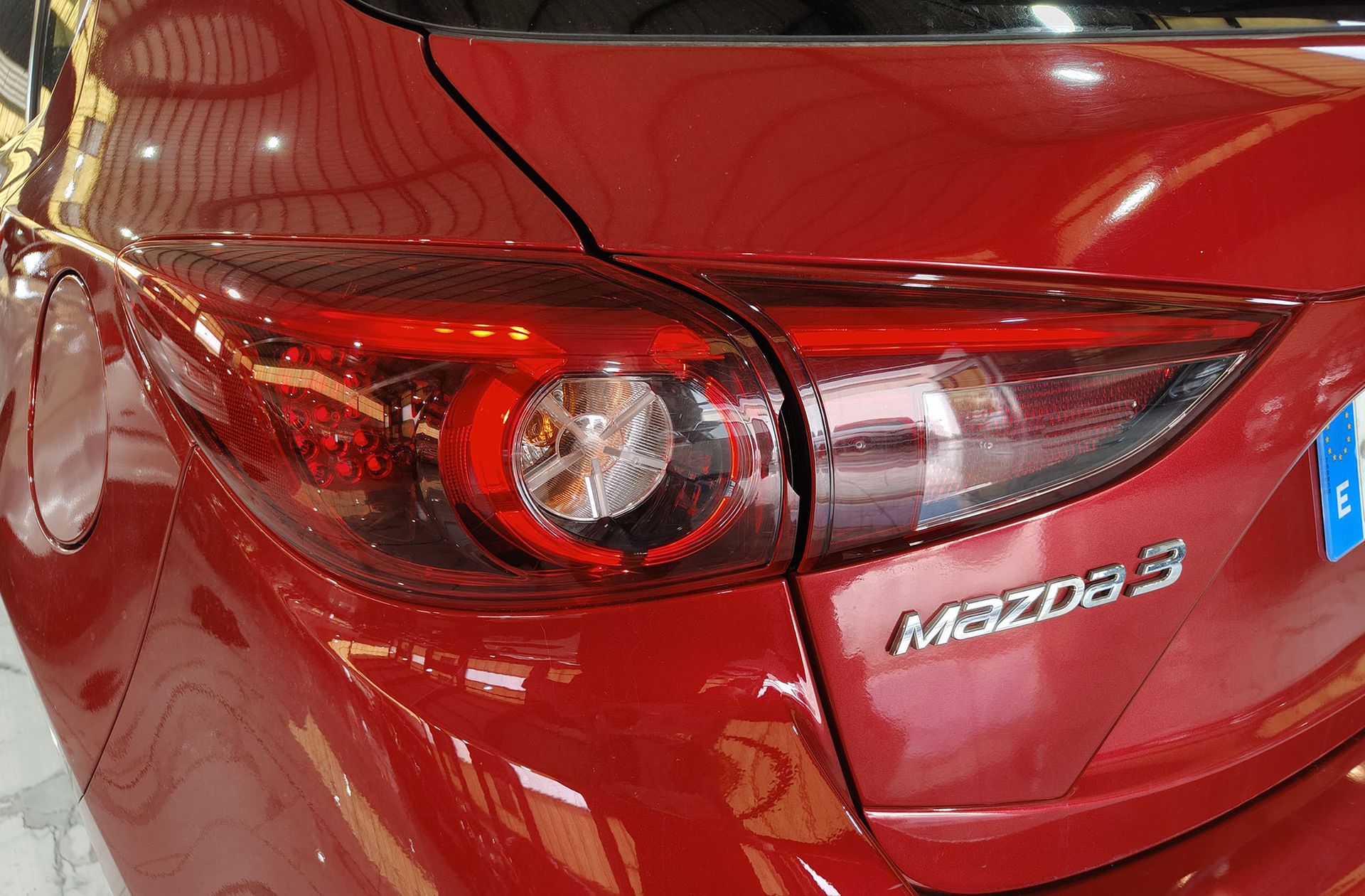 Mazda Mazda3 2.2 DE Black Tech Edition - foto 15