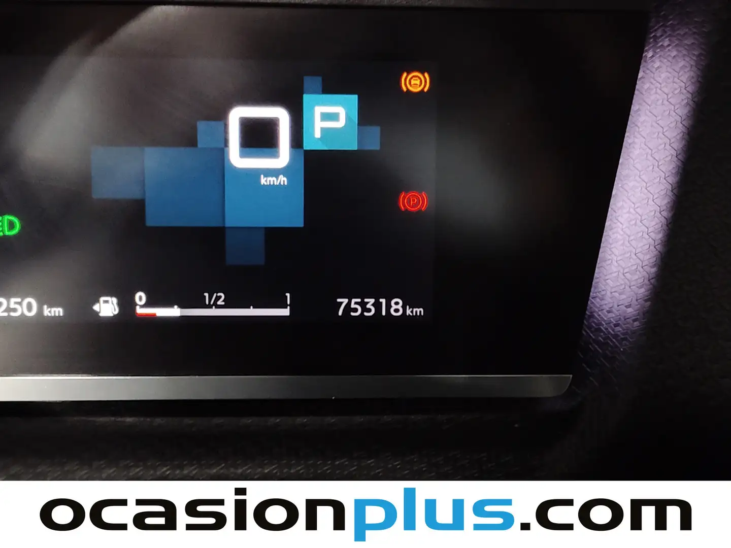 Foto Citroën C4 Citroen C4 BlueHDi 130 S&S Feel Pack EAT8 (130 CV)