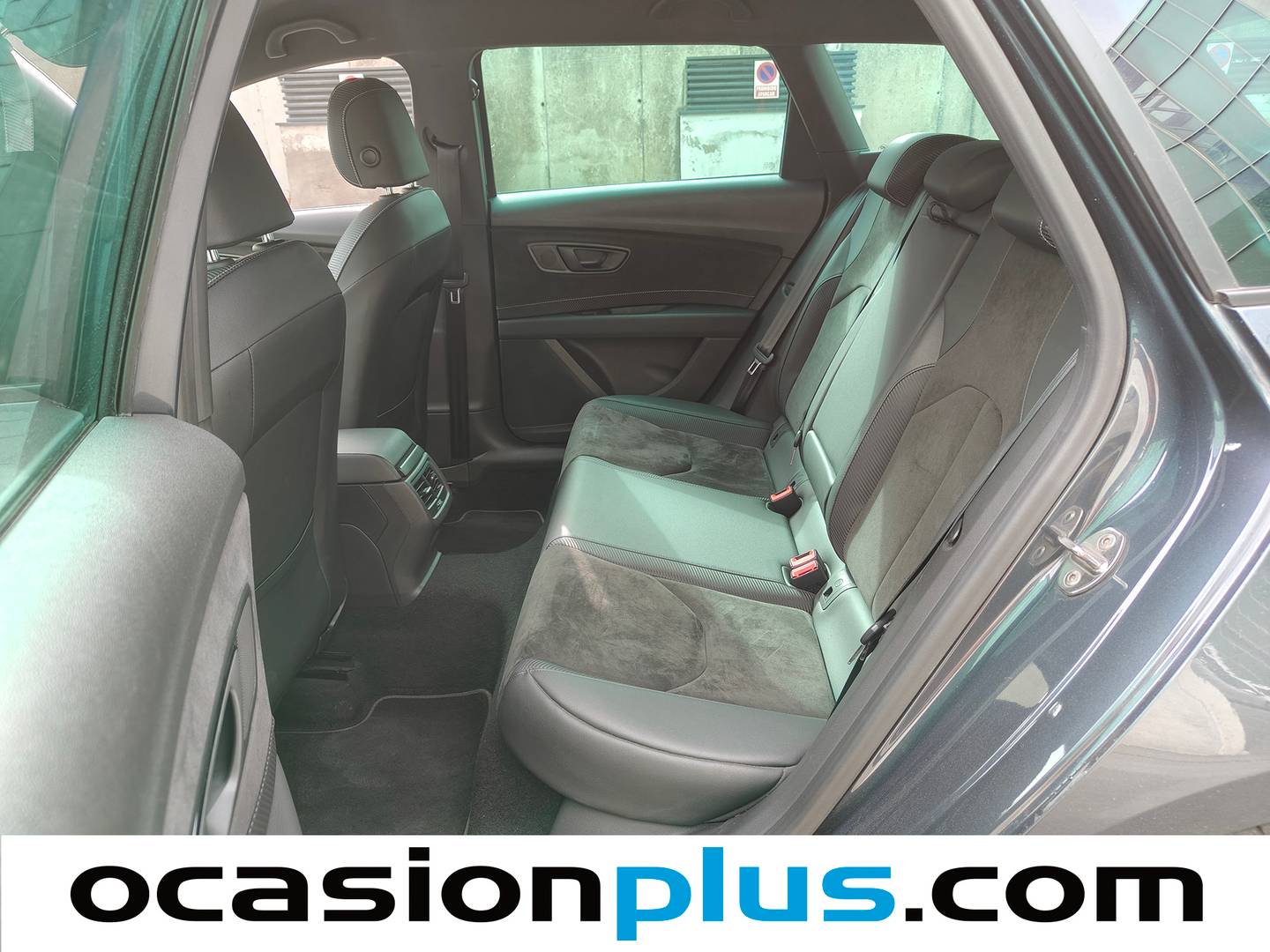 Foto asientos traseros Seat León Seat León ST 2.0 TSI S&S Cupra DSG (290 CV)