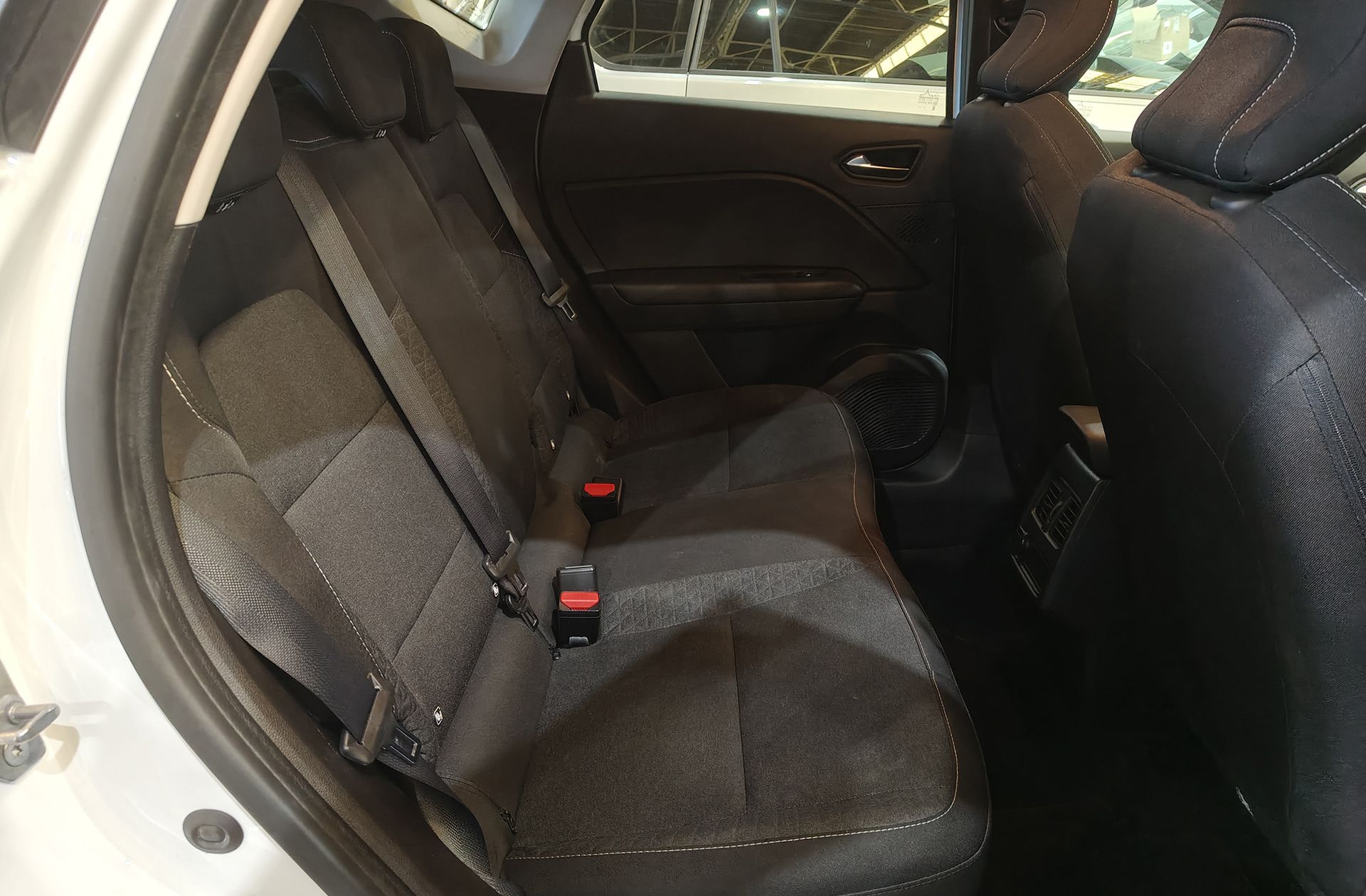 Mitsubishi ASX 130T MHEV Motion - foto 17