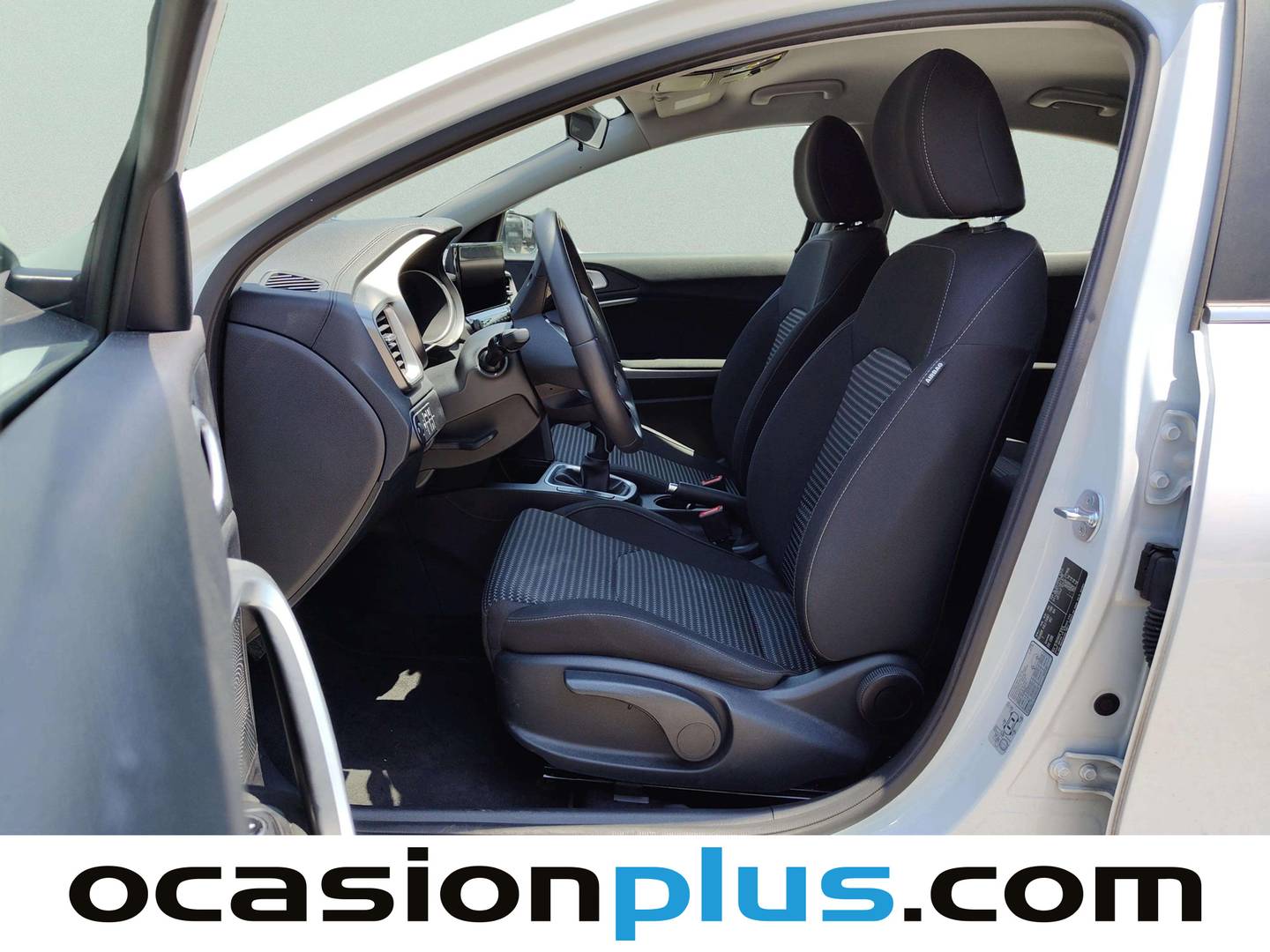 Foto asientos delanteros KIA XCeed KIA XCeed 1.0 T-GDi Drive (100 CV)