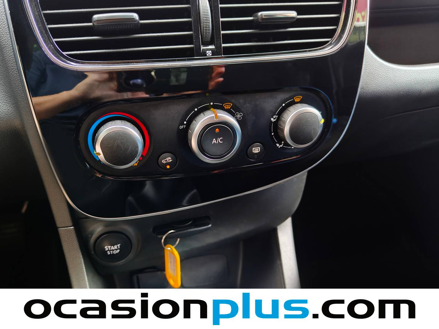 Renault Clio Renault Clio Limited TCe (76 CV) km 0