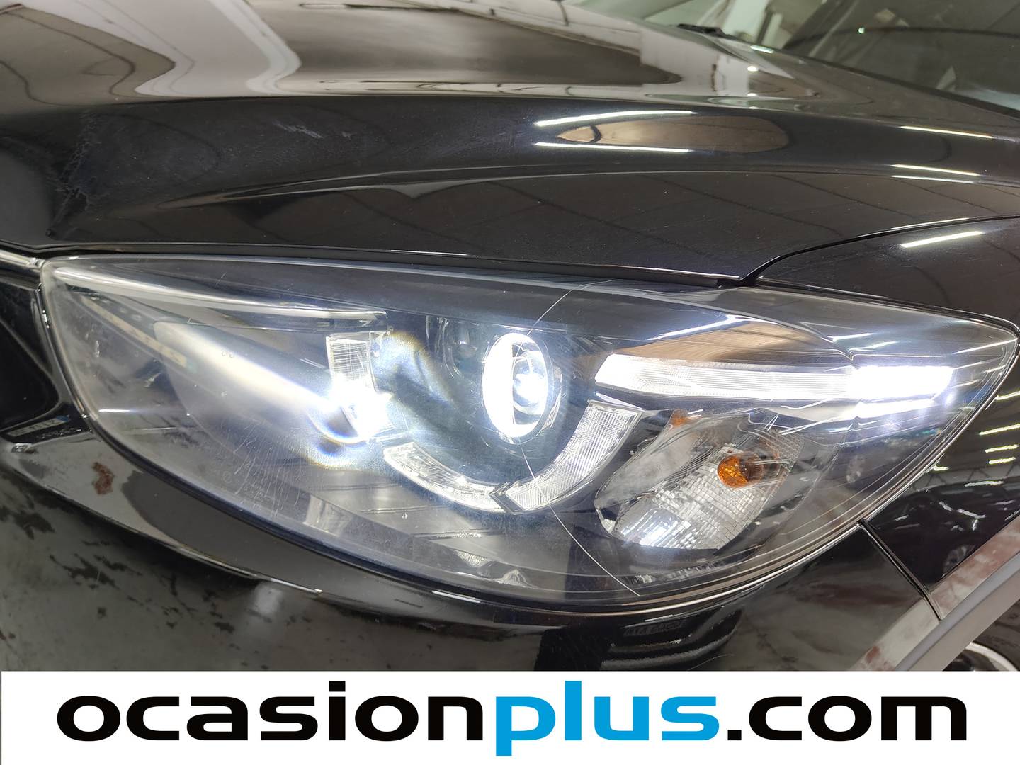 Acabados Mazda CX-5 Mazda CX-5 2.2 DE 4WD Luxury + Premium (CN)  (150 CV)