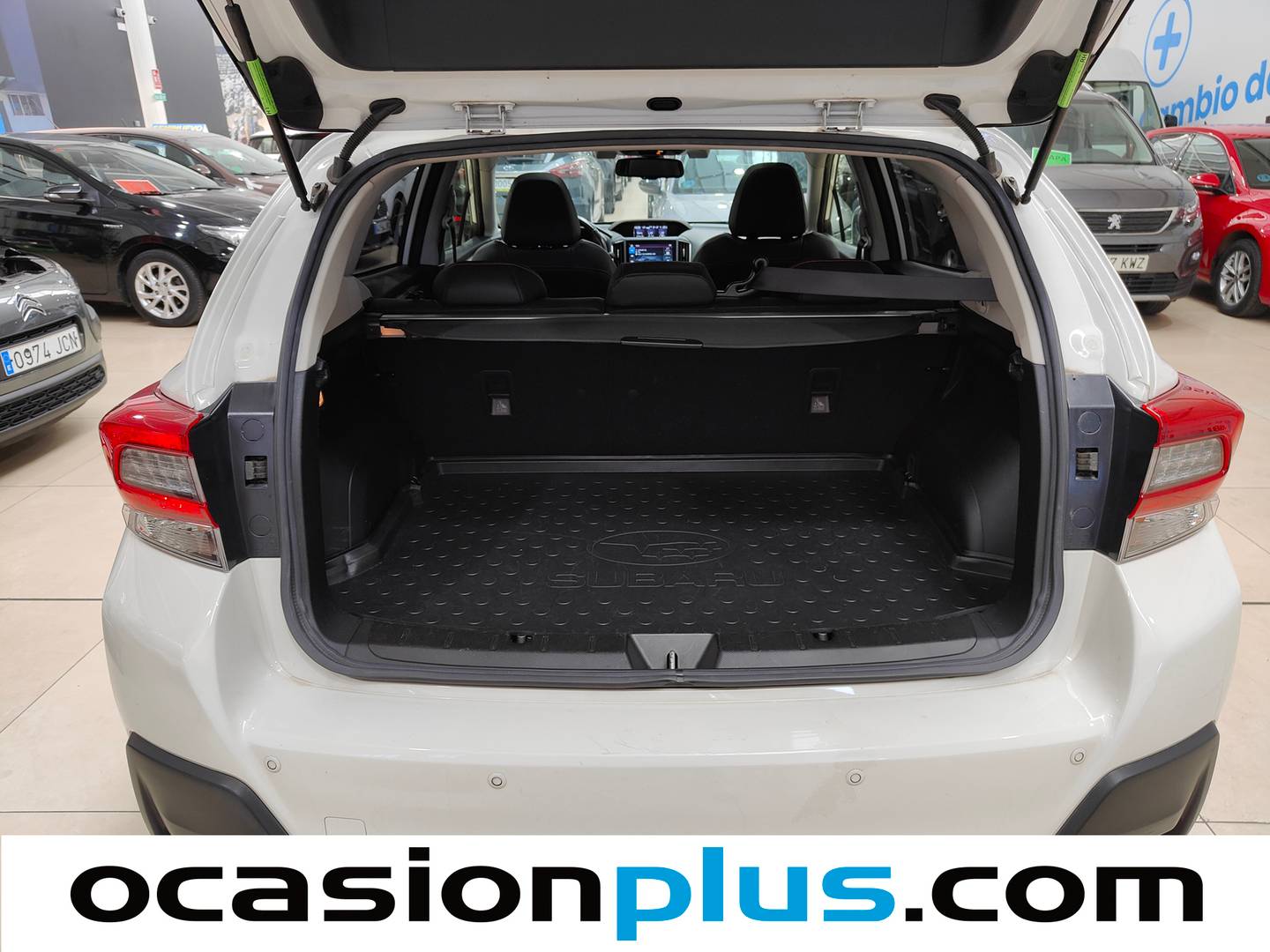 Fotos maletero Subaru XV Subaru XV 2.0i Hybrid Executive Plus CVT  (150 CV)