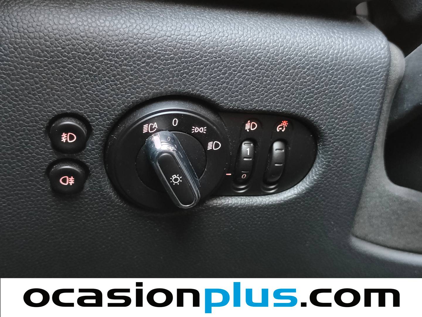 Extras y acabados del Mini MINI Cooper Mini MINI Cooper (136 CV)