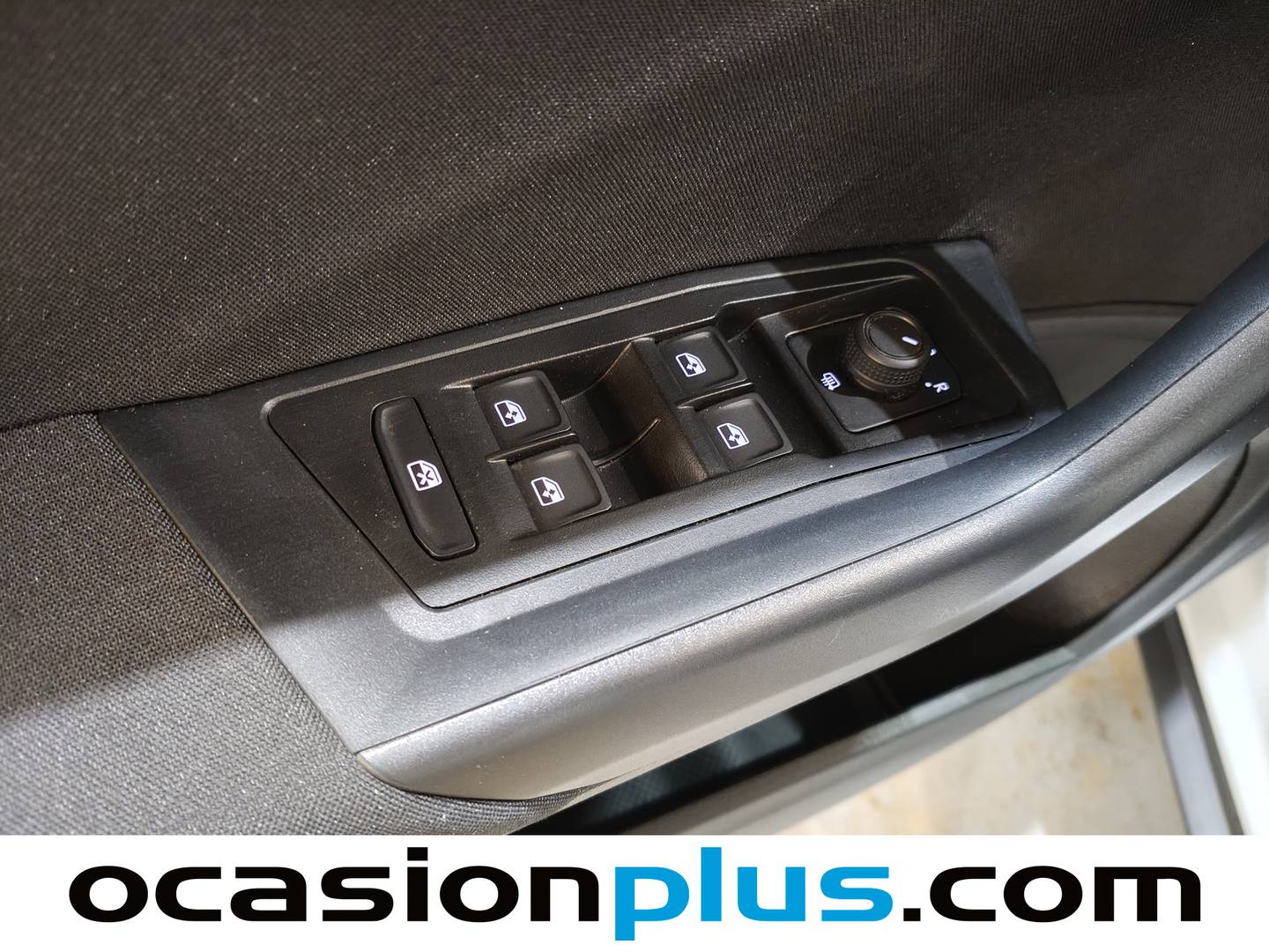 Foto Volkswagen T-Roc Volkswagen T-Roc 2.0 TDI (115 CV)