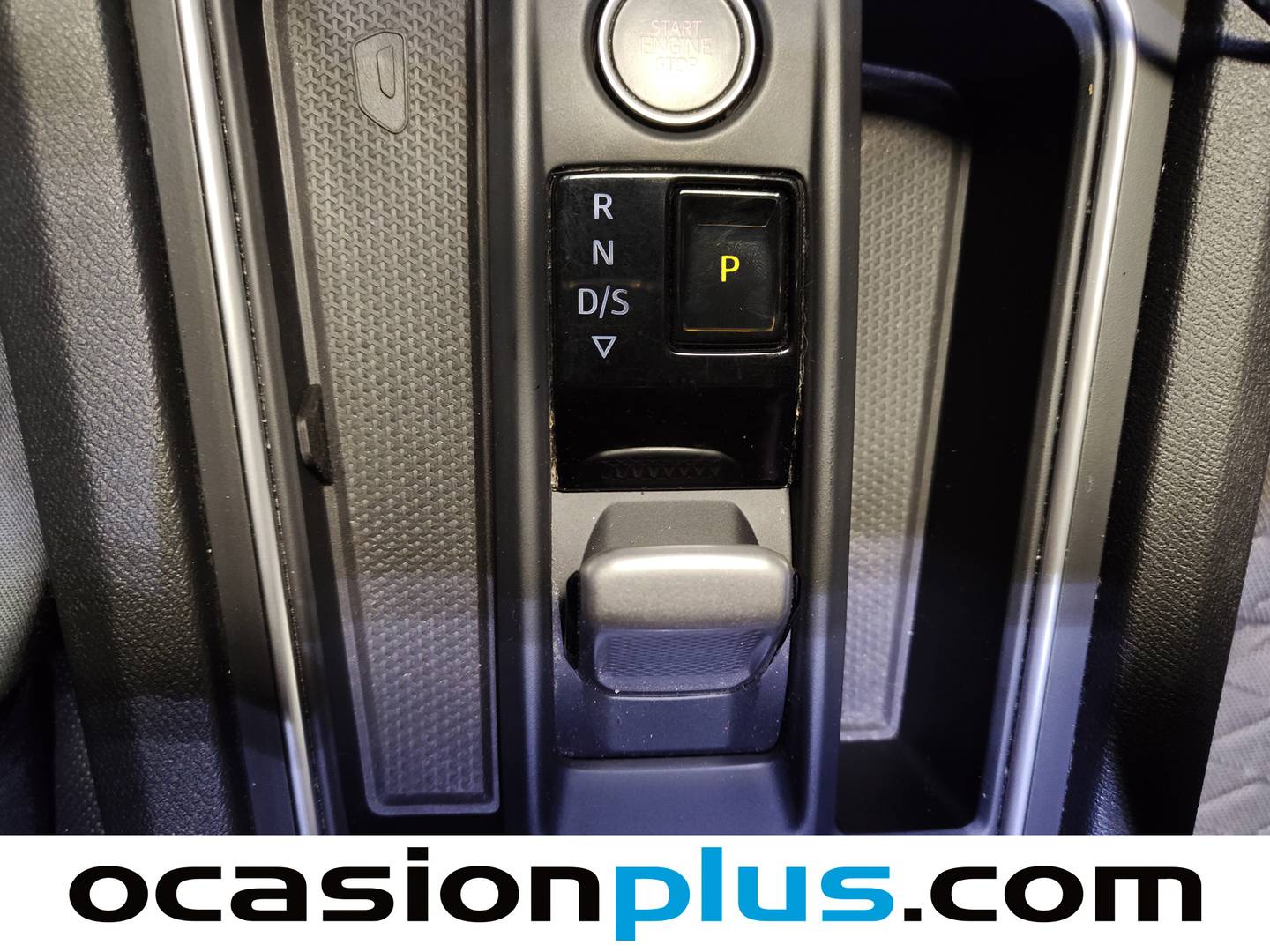 Seat León SEAT León ST 1.5 eTSI S&S FR Go L DSG (150 CV) de segunda mano