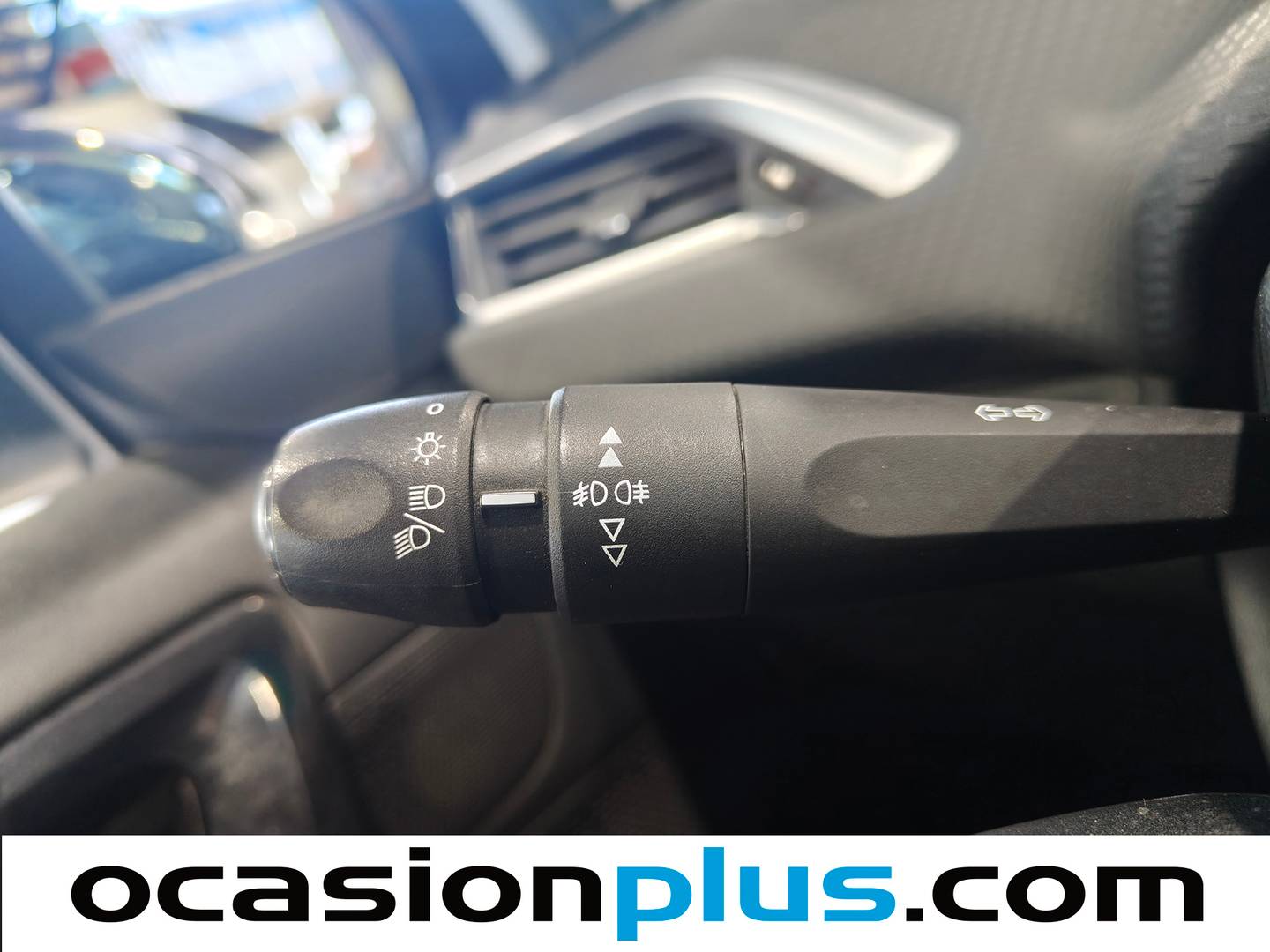 Peugeot 208 Peugeot 208 1.2 PureTech Style (82 CV) 2017