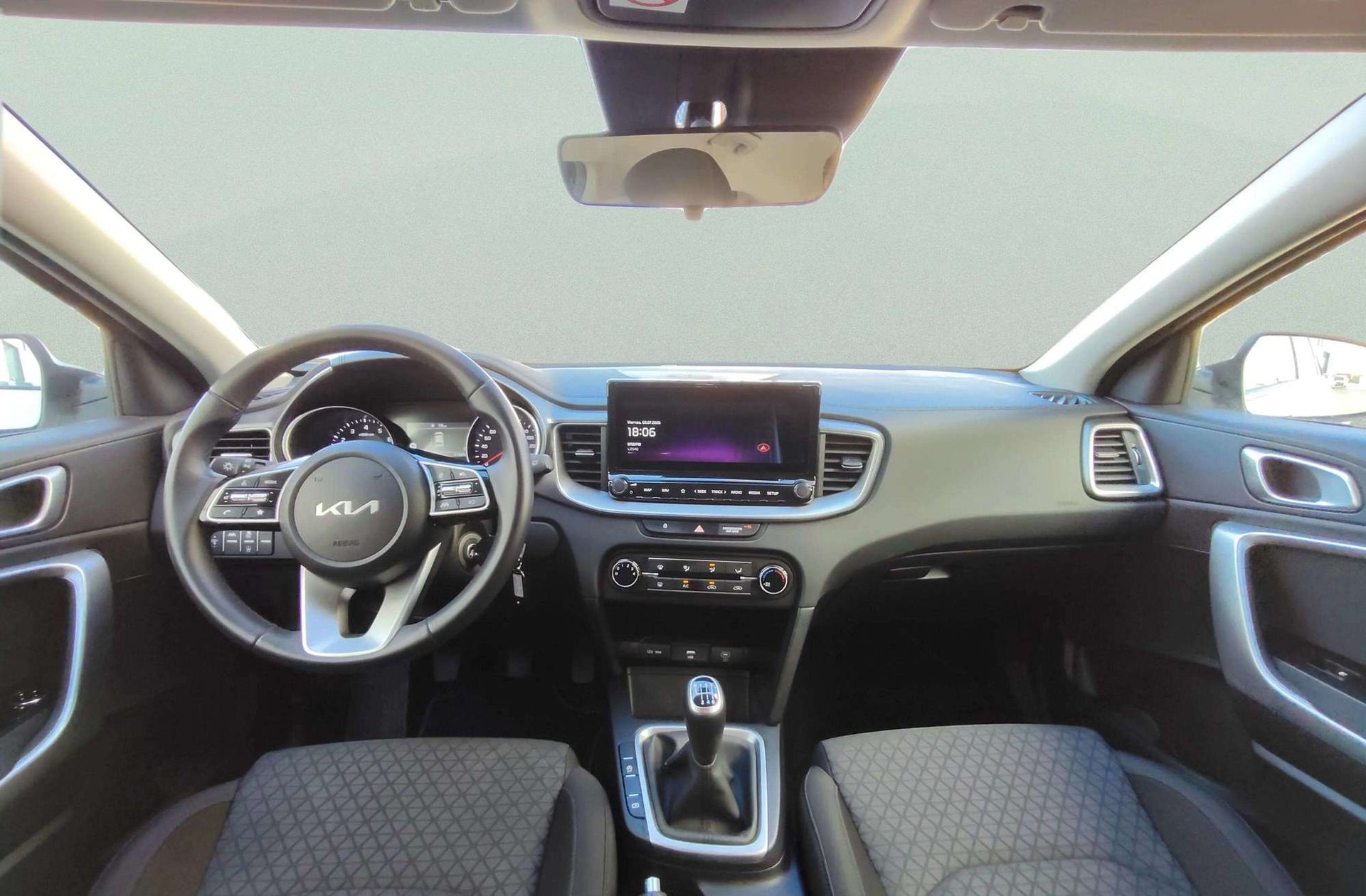 Kia Ceed 1.0 T-GDi Concept - foto 6
