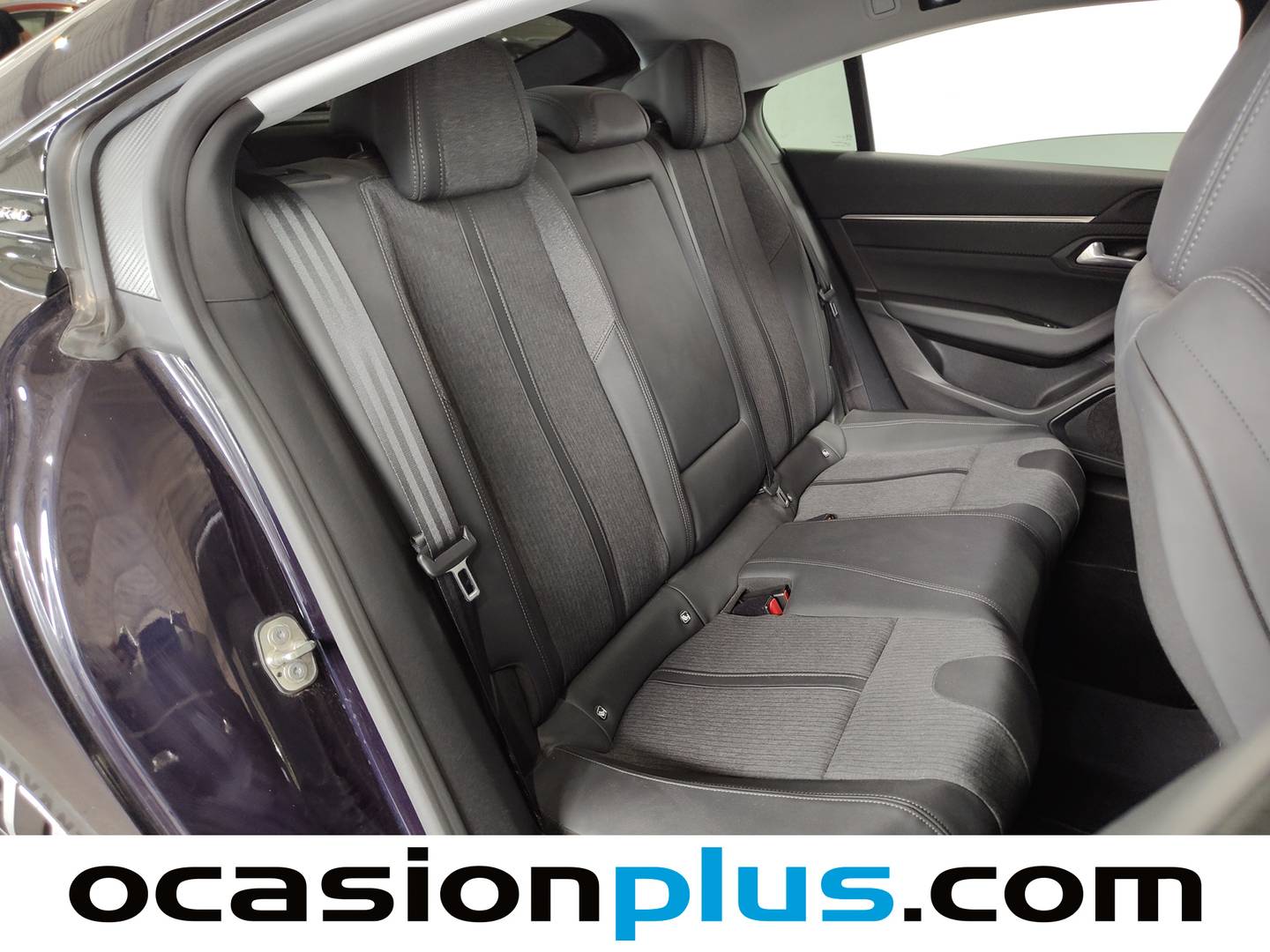 Foto Peugeot 508 Hybrid Peugeot 508 Allure Pack Hybrid e-EAT8 (225 CV)