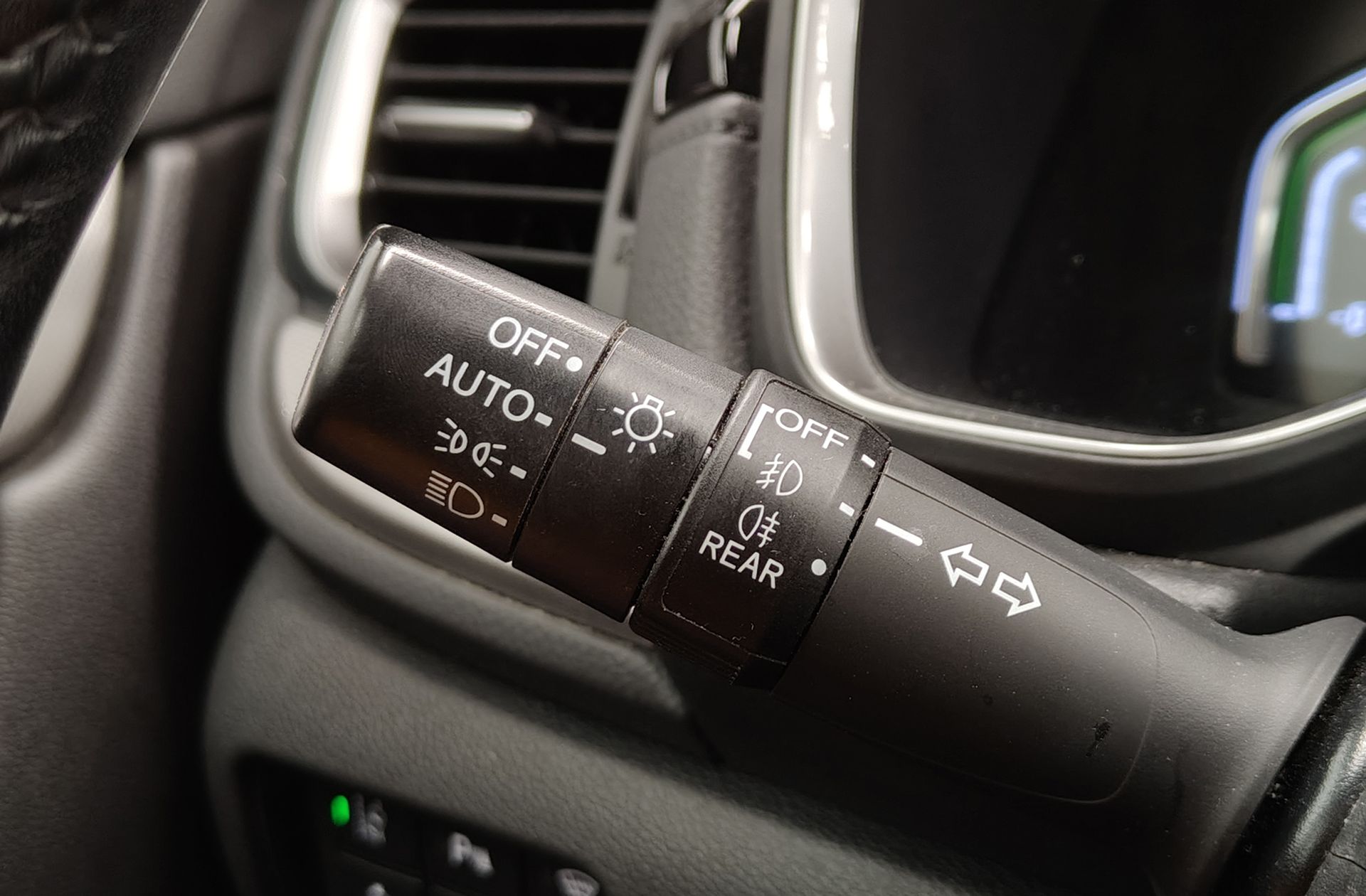 Honda CR-V 2.0 i-MMD Lifestyle 4x2 - foto 23