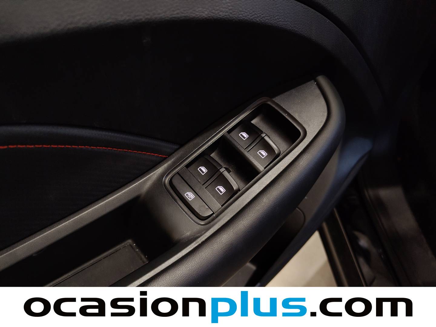 Foto MG ZS MG ZS 1.0T Luxury Auto  (111 CV)