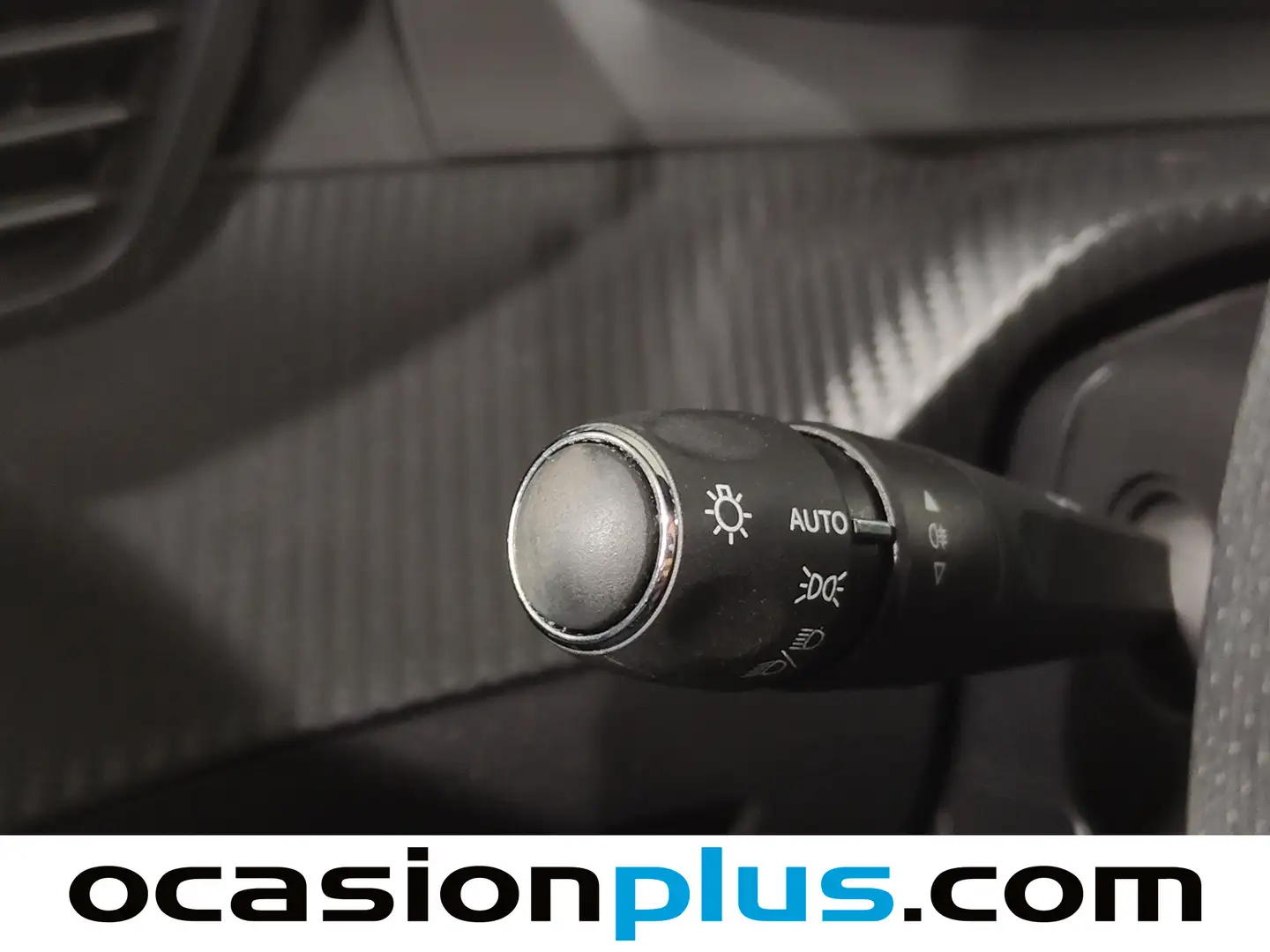 Foto Peugeot 208 Peugeot 208 BlueHDi 100 GT (100 CV)