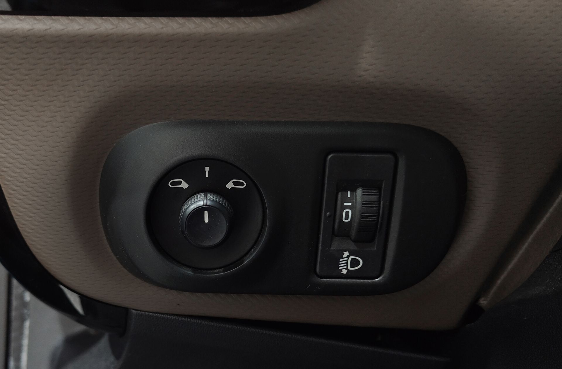 Citroën C4 Cactus PureTech 82 Feel - foto 23