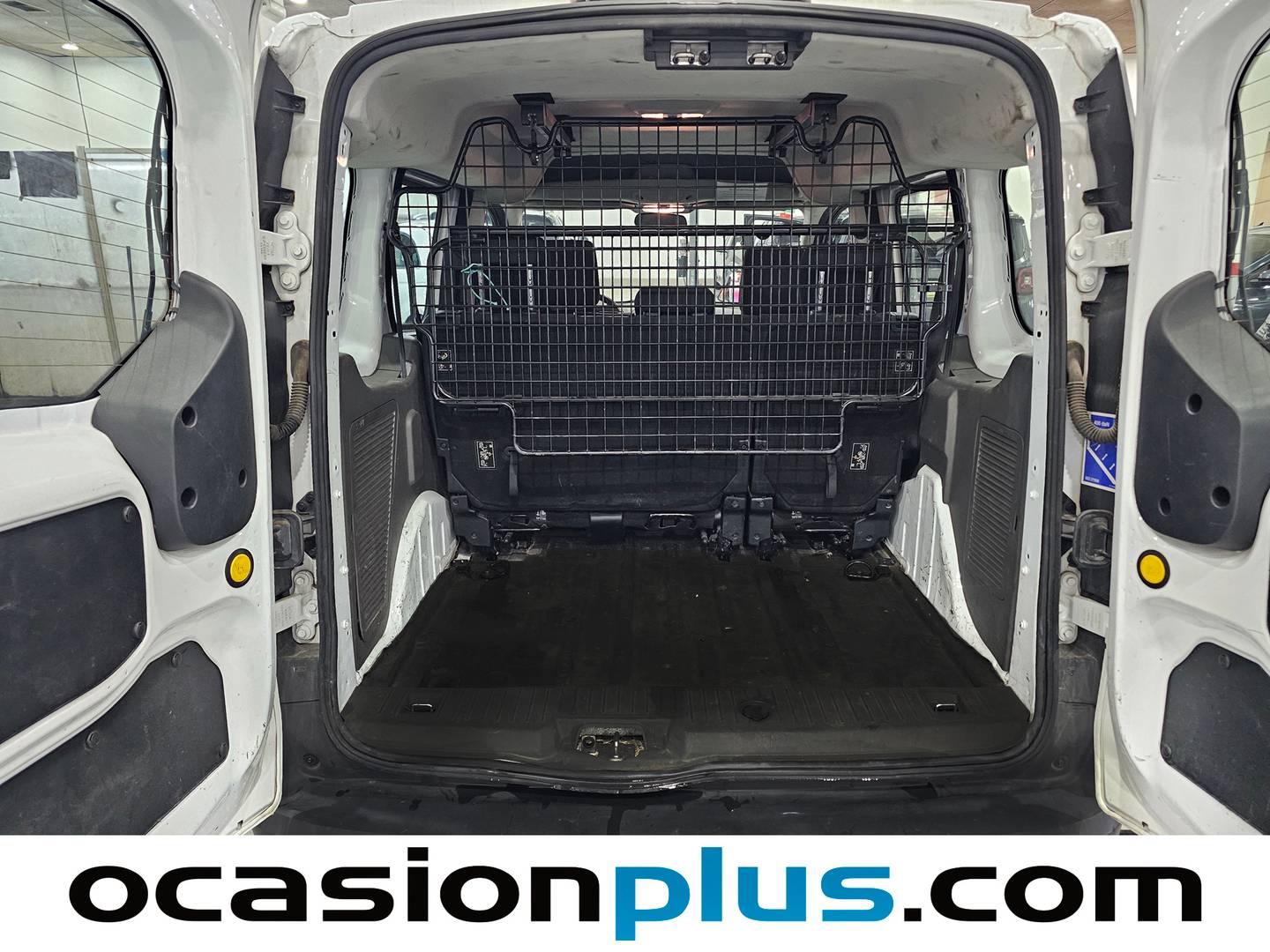 Fotos maletero Ford Transit Connect FORD Transit Connect Kombi 1.5 TDCi  Ambiente 220 L1 (M1)
