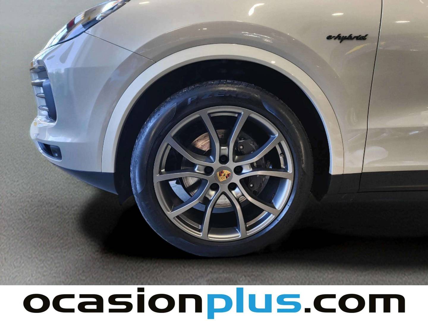 Foto Porsche Cayenne Coupé Porsche Cayenne Coupé E-Hybrid (462 CV)