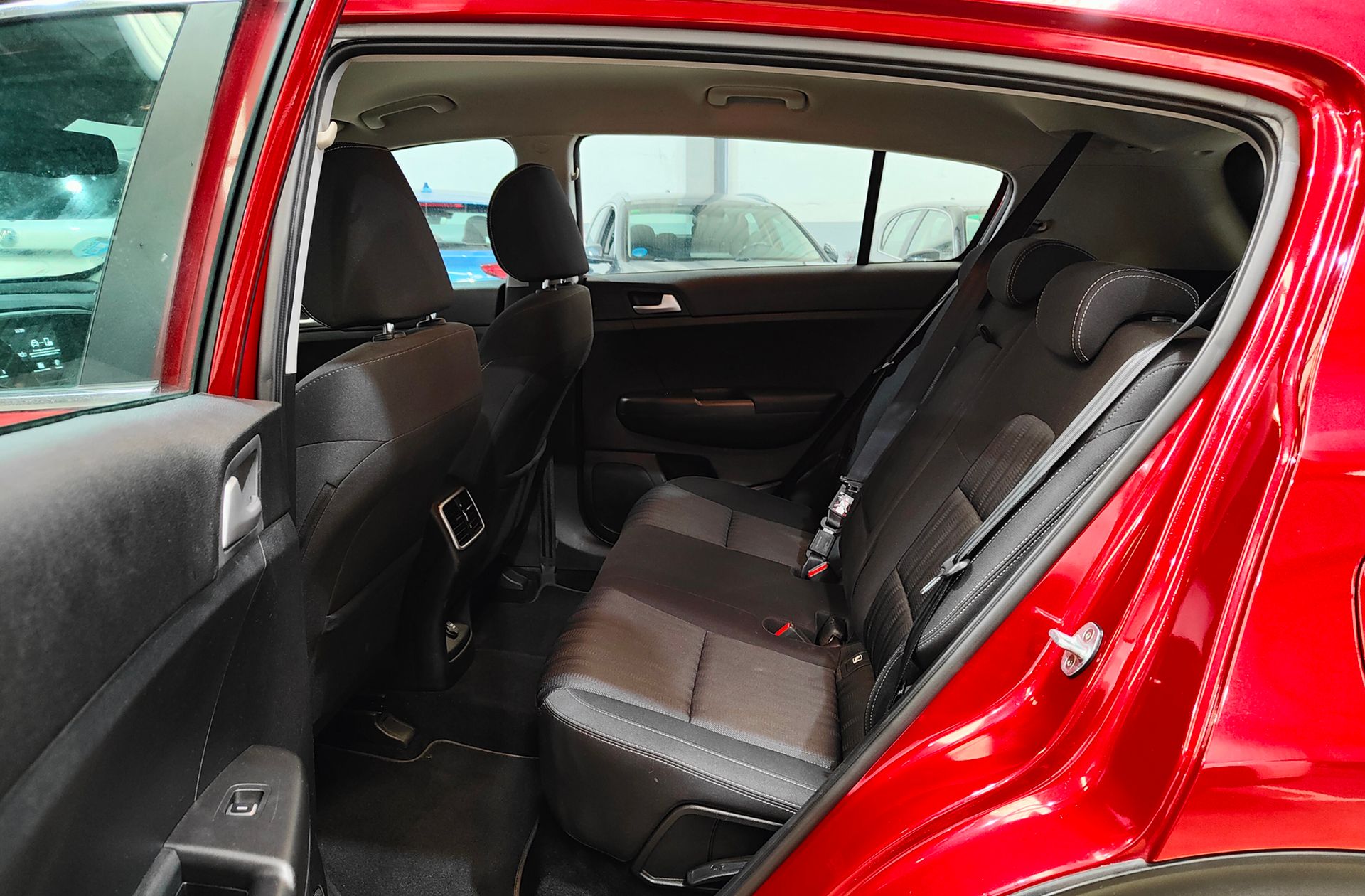 Kia Sportage 1.6 MHEV Concept 4x2 - foto 11