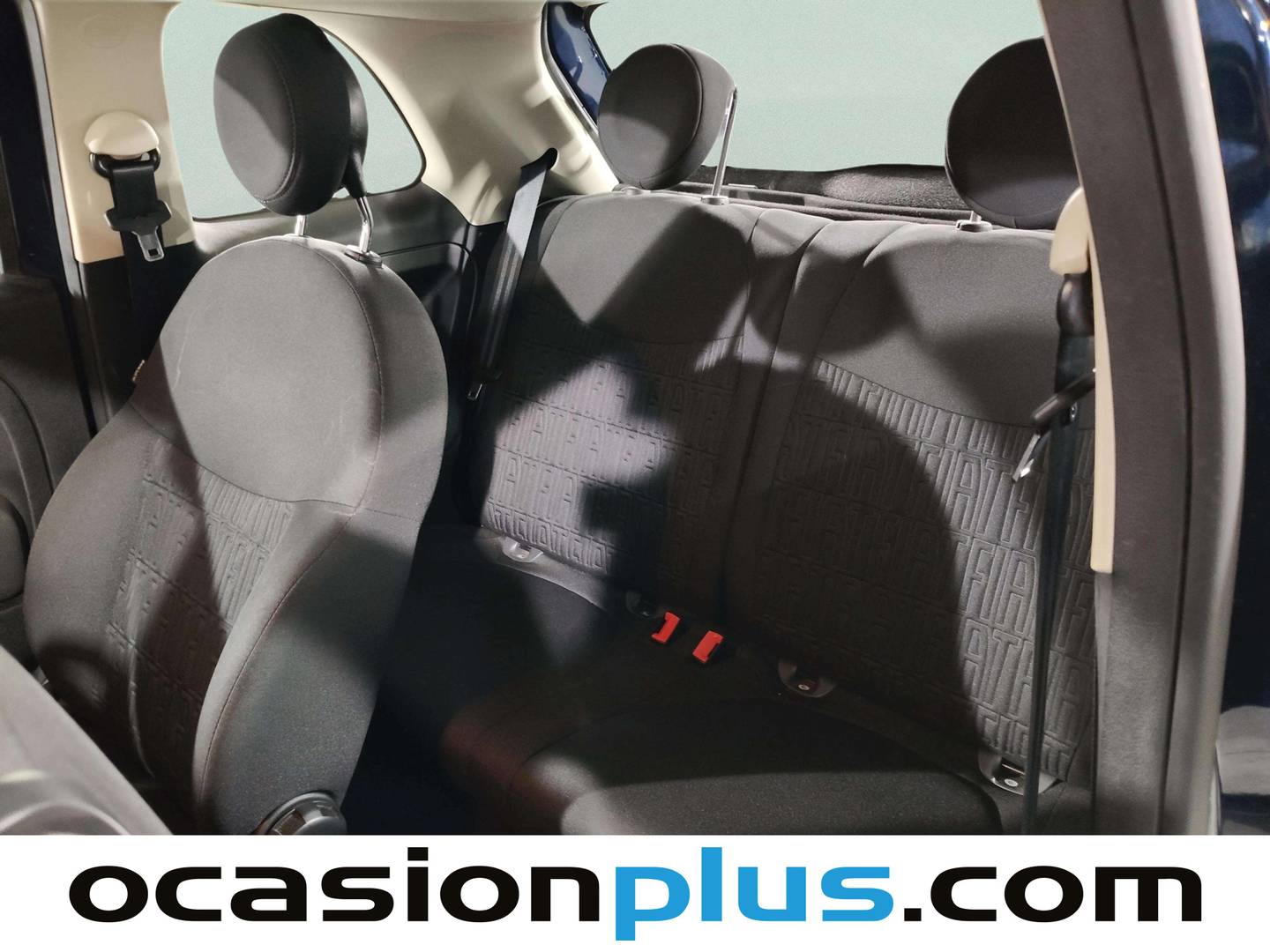 Foto asientos traseros Fiat 500 Fiat 500 1.0 Hybrid Dolcevita (70 CV)