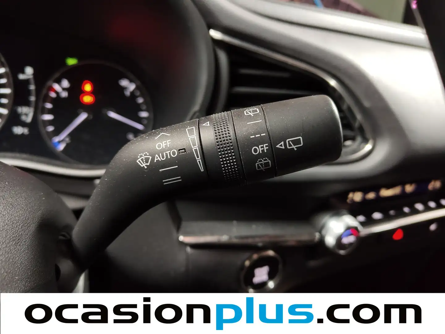 Foto Mazda CX-30 Mazda CX-30 2.0 e-Skyactiv-G Zenith AT (122 CV)