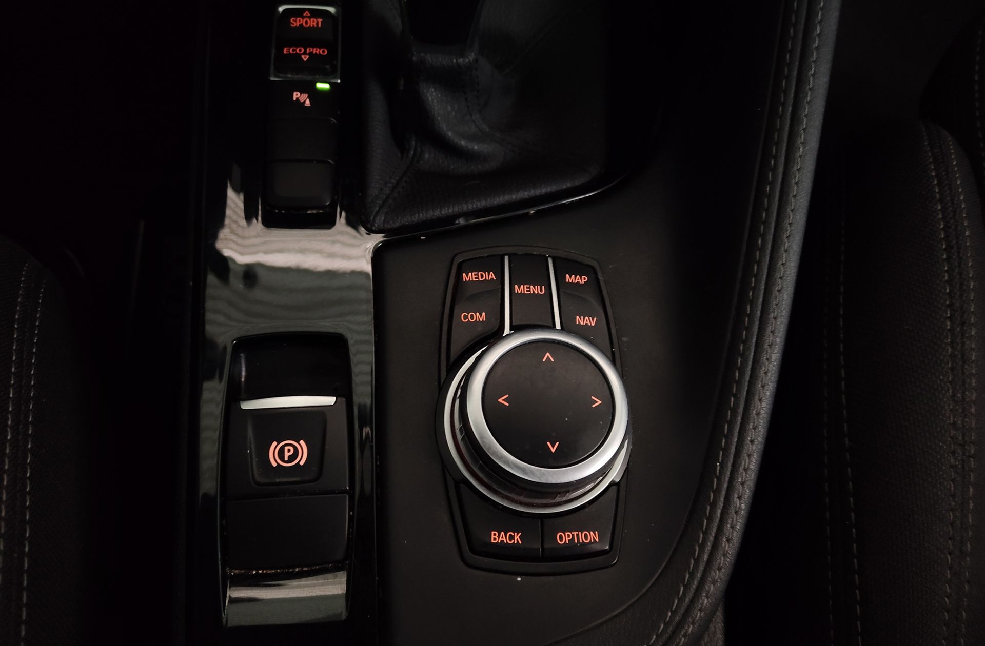 BMW X2 sDrive18i - foto 29