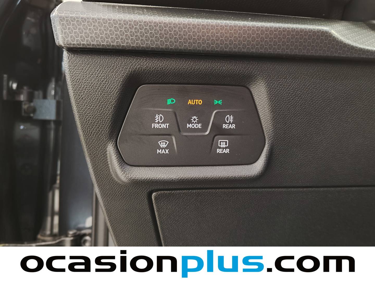 Foto Seat León SEAT León 1.5 TSI S&S Style 25 Aniversario (116 CV)