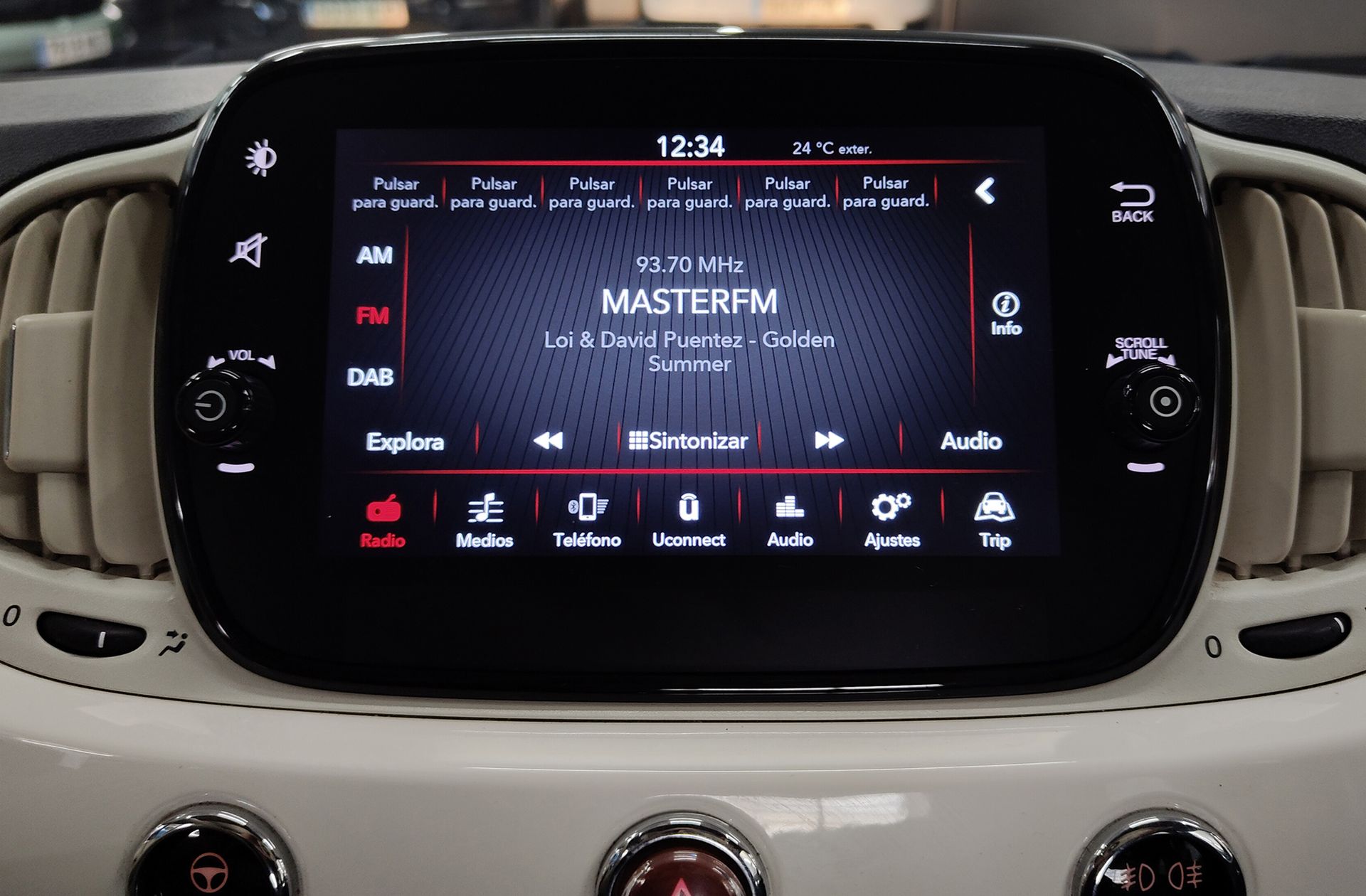 Fiat 500 1.0 Hybrid Dolcevita - foto 33